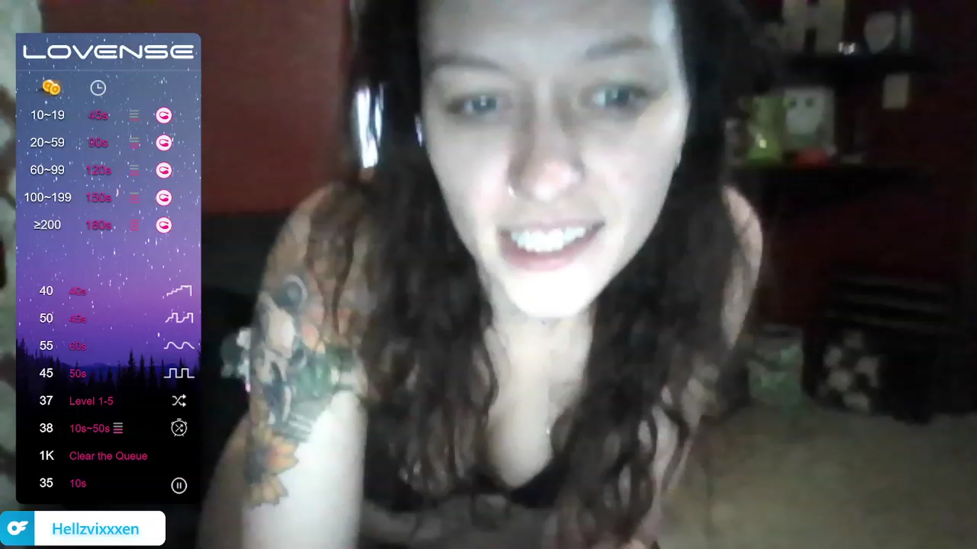 Gallery image thumbnail from HellzVixxxen's myfreecams stream on, 01/09/2023, 12:26 image 8 of 20