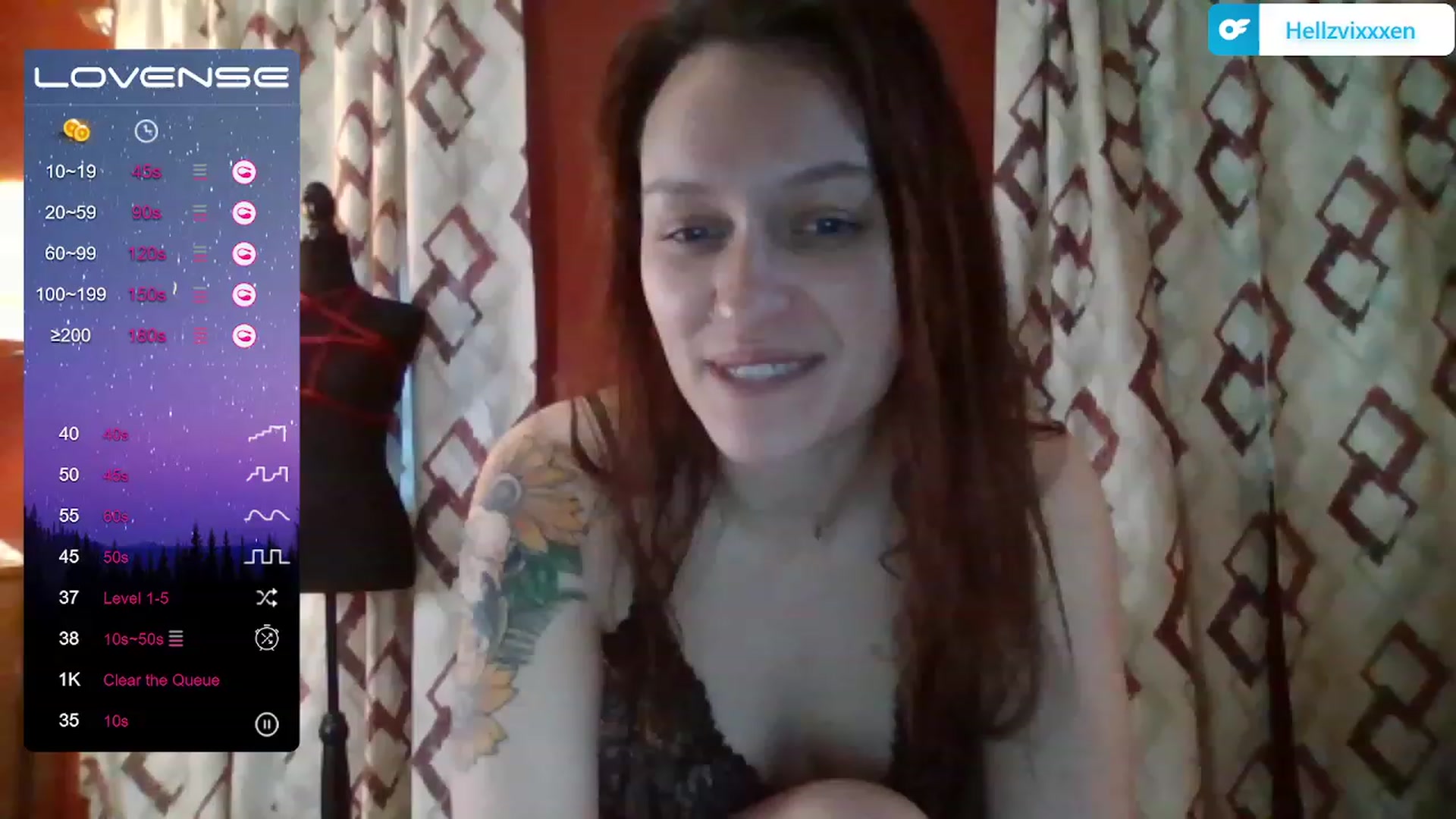 Gallery image thumbnail from HellzVixxxen's myfreecams stream on, 01/12/2023, 12:57 image 10 of 20