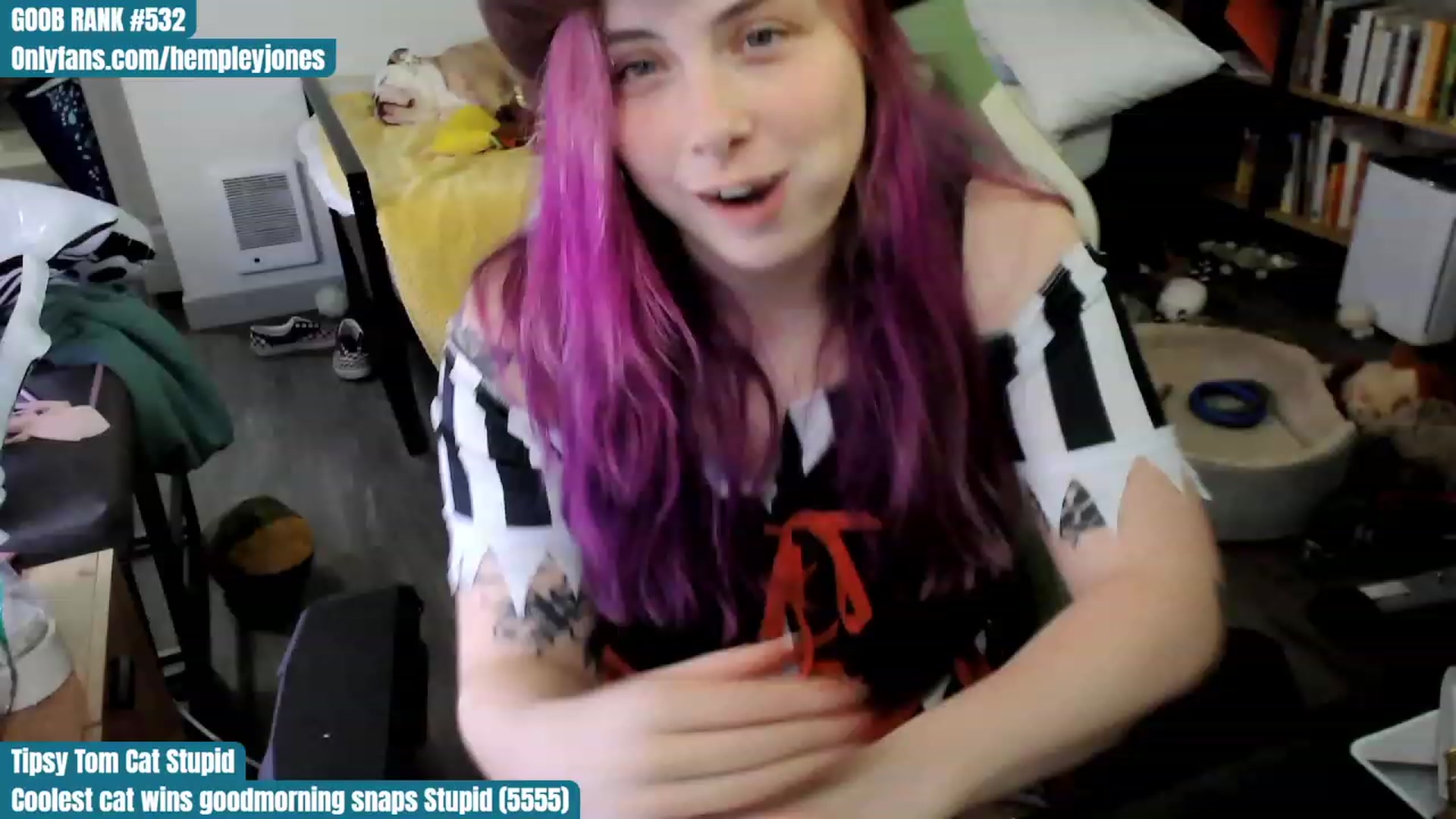 Gallery image thumbnail from Hempley's myfreecams stream on, 10/29/2023, 02:35 image 20 of 20