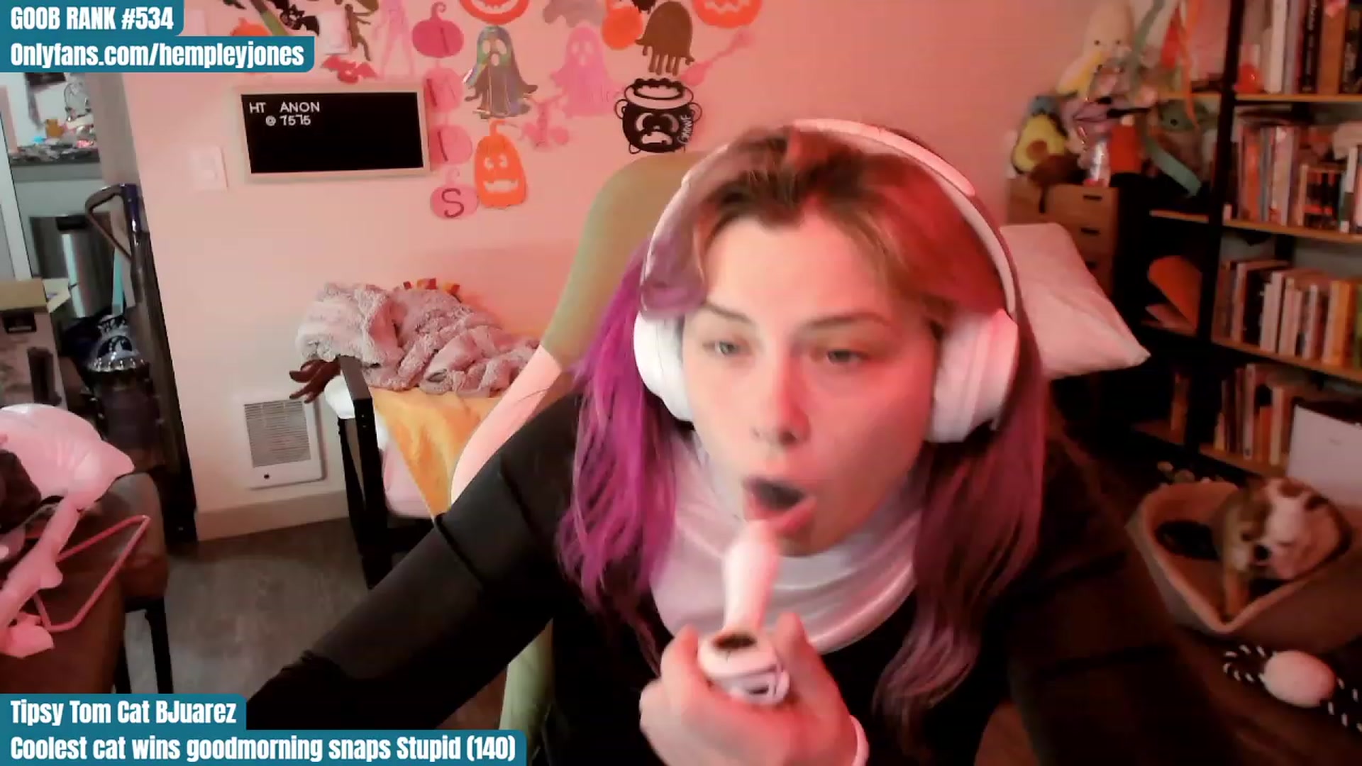 Gallery image thumbnail from Hempley's myfreecams stream on, 10/29/2023, 23:26 image 5 of 20