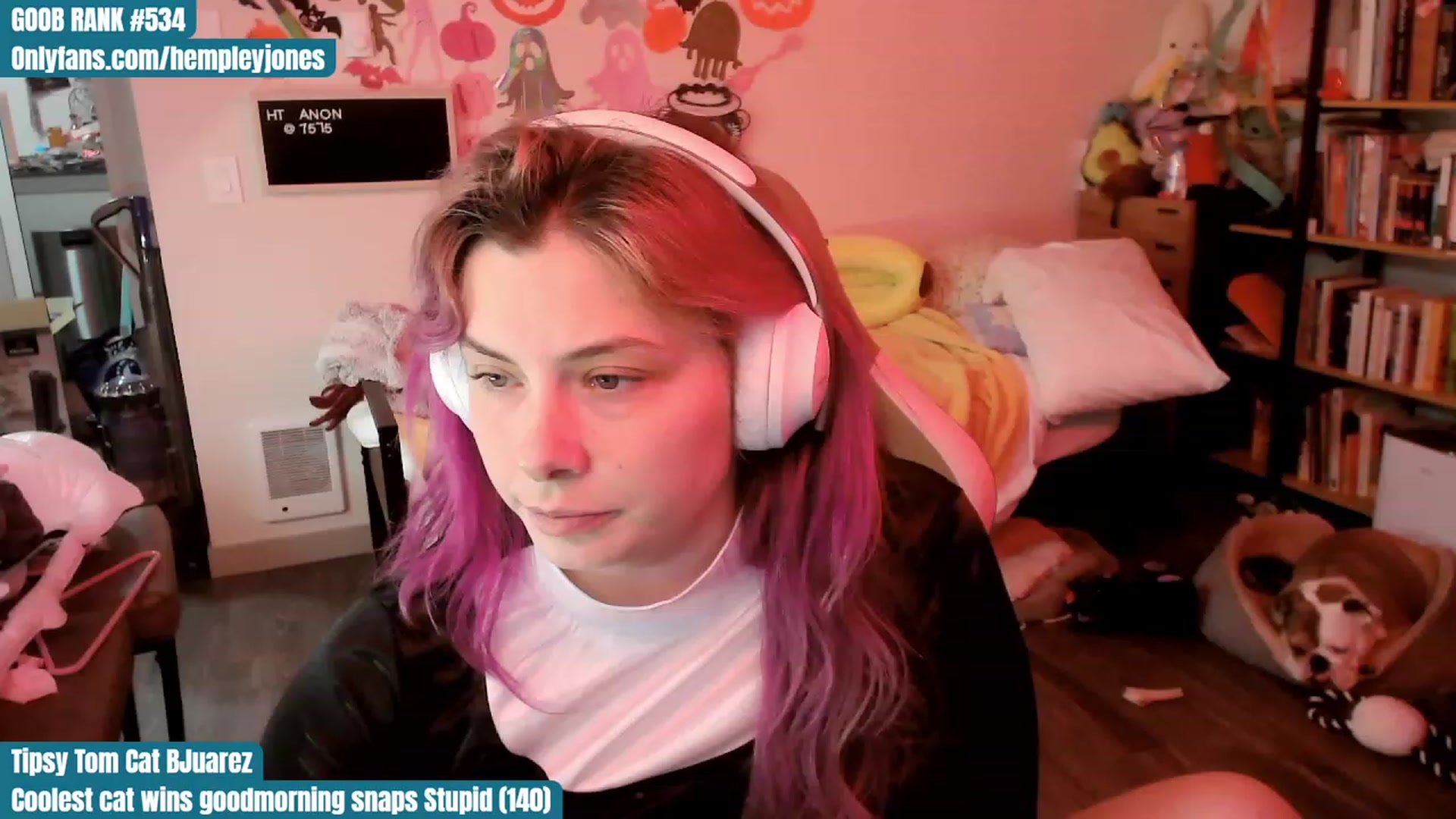 Gallery image thumbnail from Hempley's myfreecams stream on, 10/29/2023, 23:26 image 7 of 20