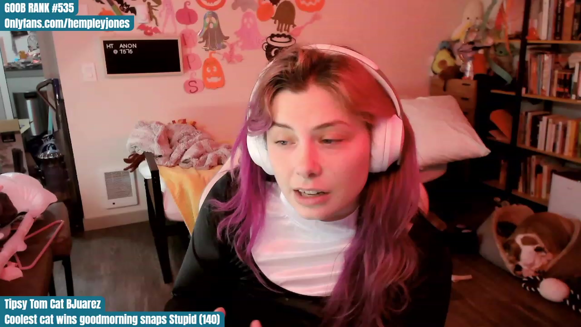 Gallery image thumbnail from Hempley's myfreecams stream on, 10/29/2023, 23:26 image 13 of 20