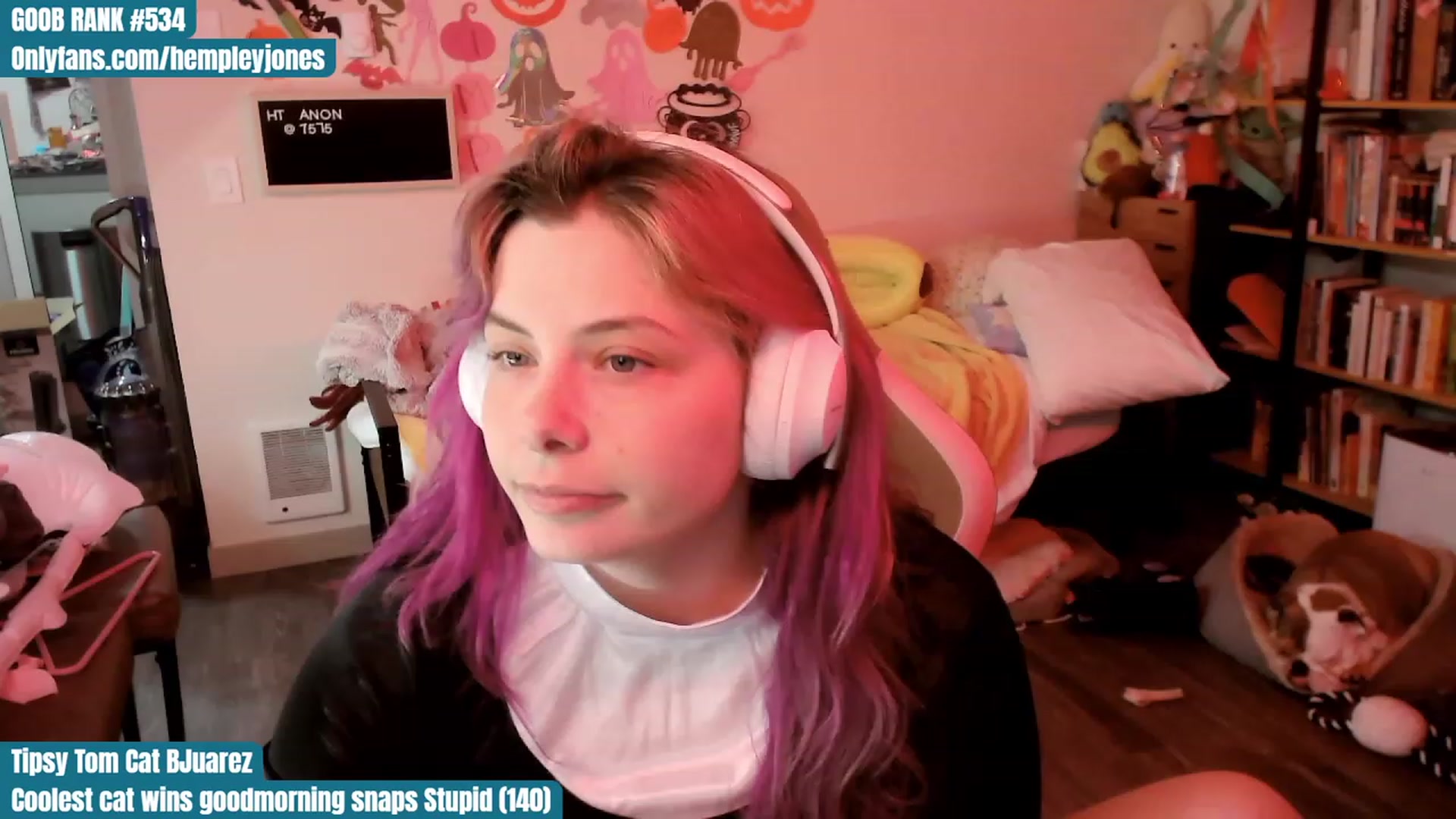 Gallery image thumbnail from Hempley's myfreecams stream on, 10/29/2023, 23:26 image 10 of 20