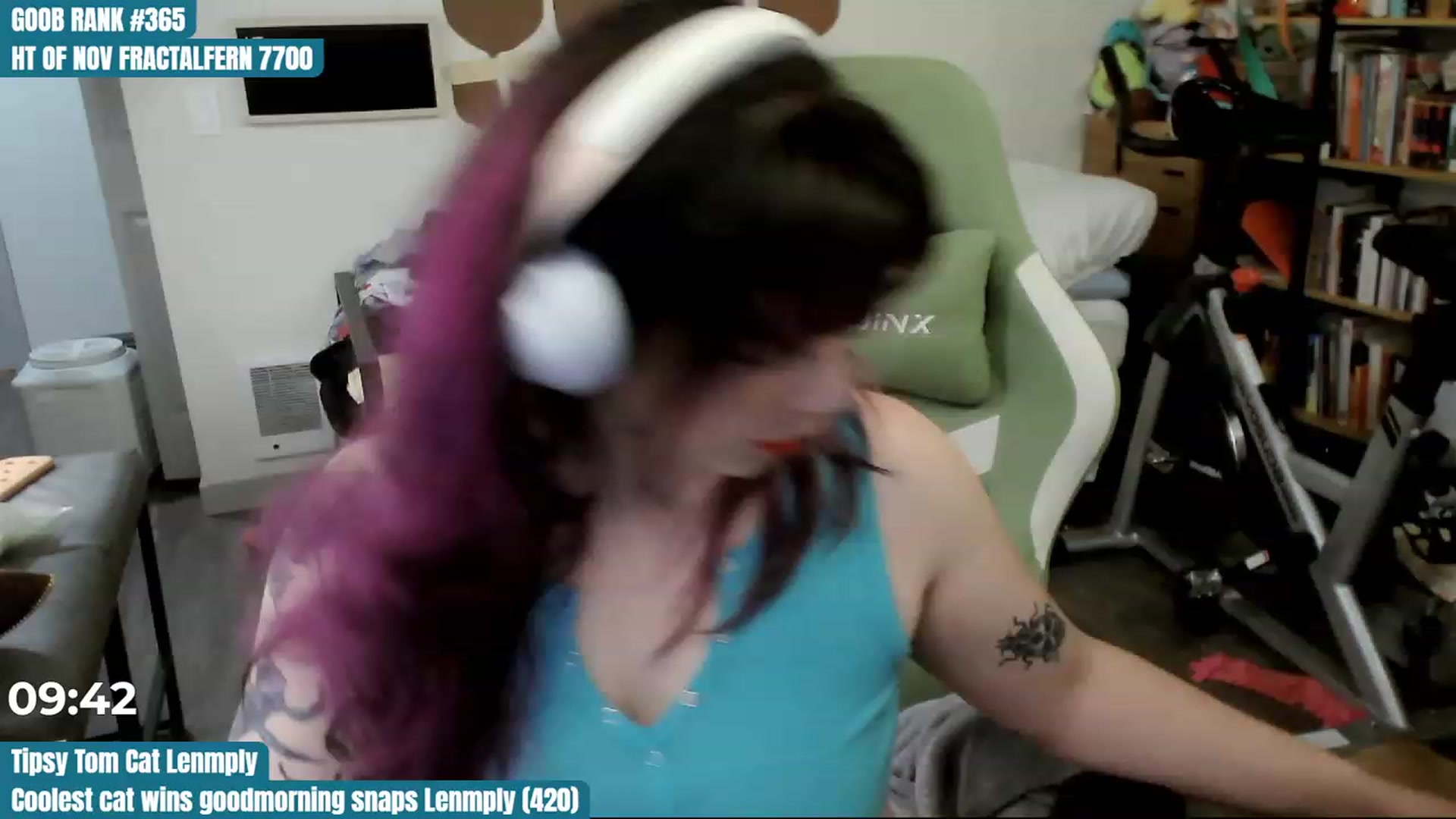 Gallery image thumbnail from Hempley's myfreecams stream on, 11/15/2023, 04:22 image 4 of 20