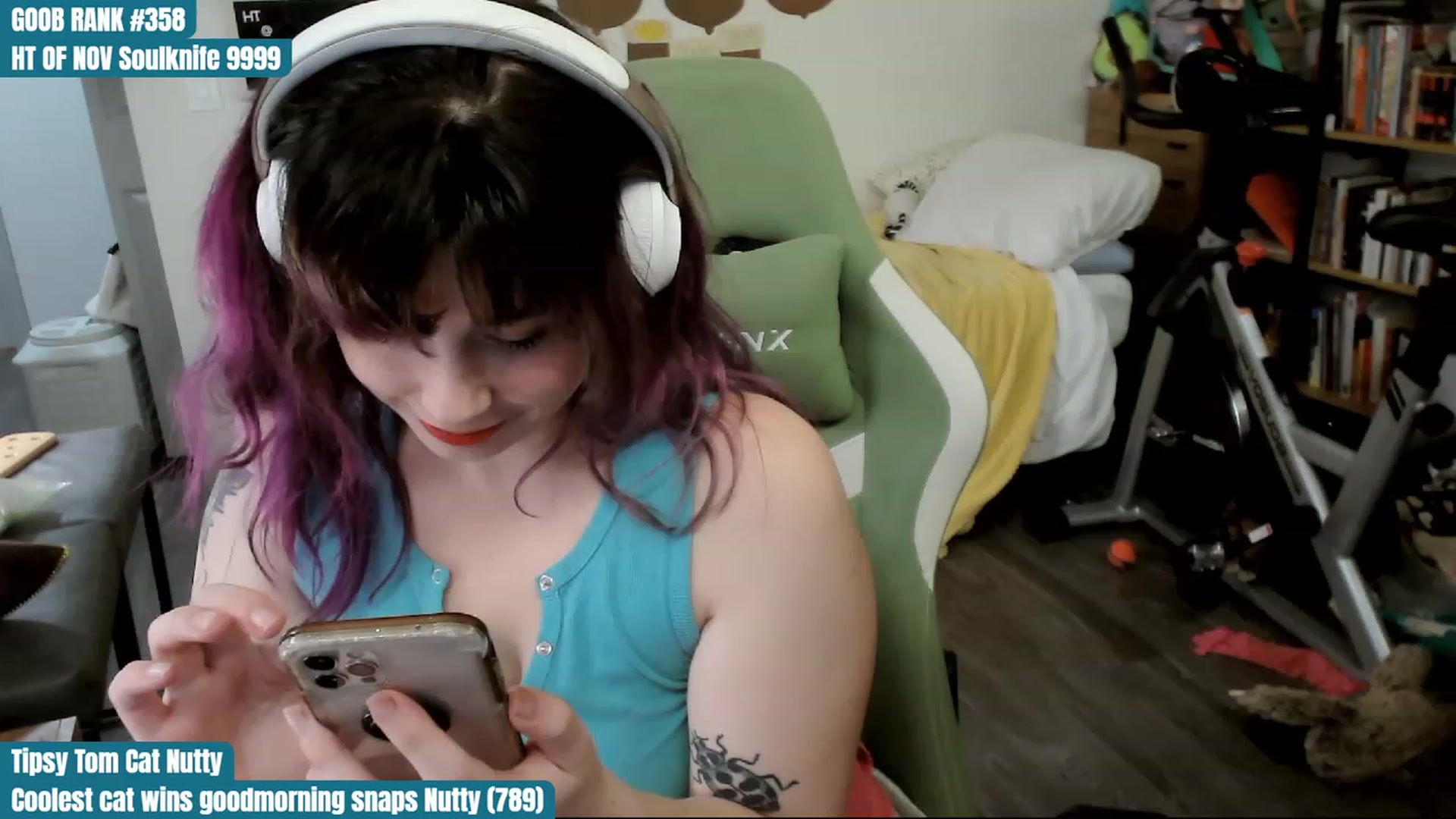 Gallery image thumbnail from Hempley's myfreecams stream on, 11/15/2023, 04:22 image 14 of 20