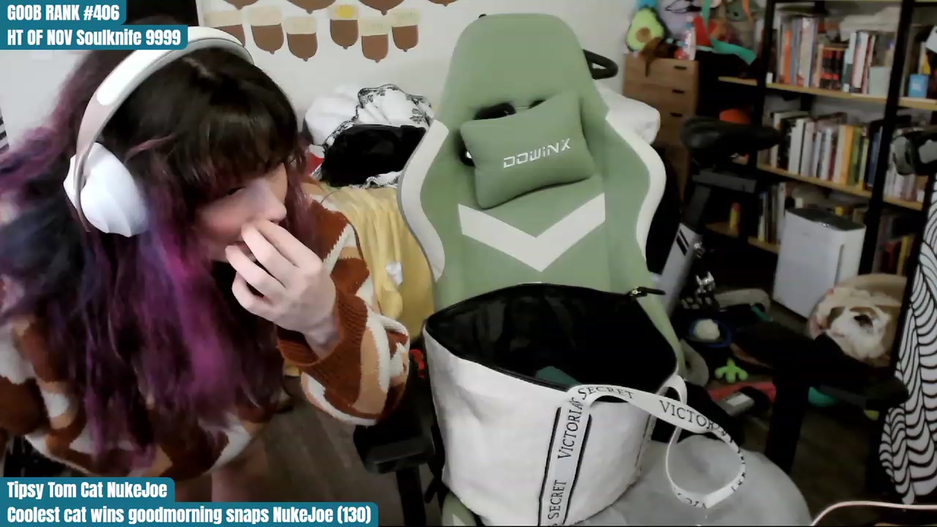 Gallery image thumbnail from Hempley's myfreecams stream on, 11/17/2023, 04:01 image 13 of 20