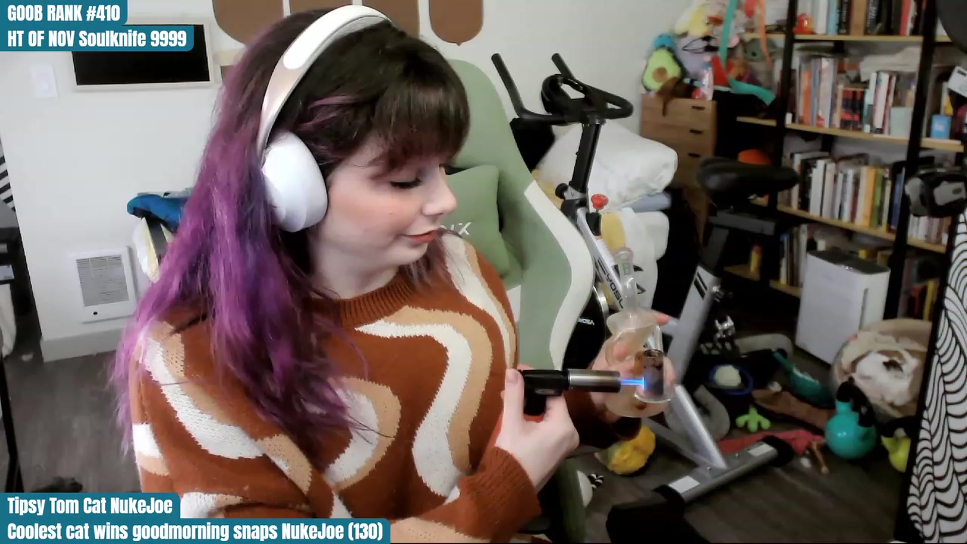 Gallery image thumbnail from Hempley's myfreecams stream on, 11/17/2023, 04:01 image 8 of 20