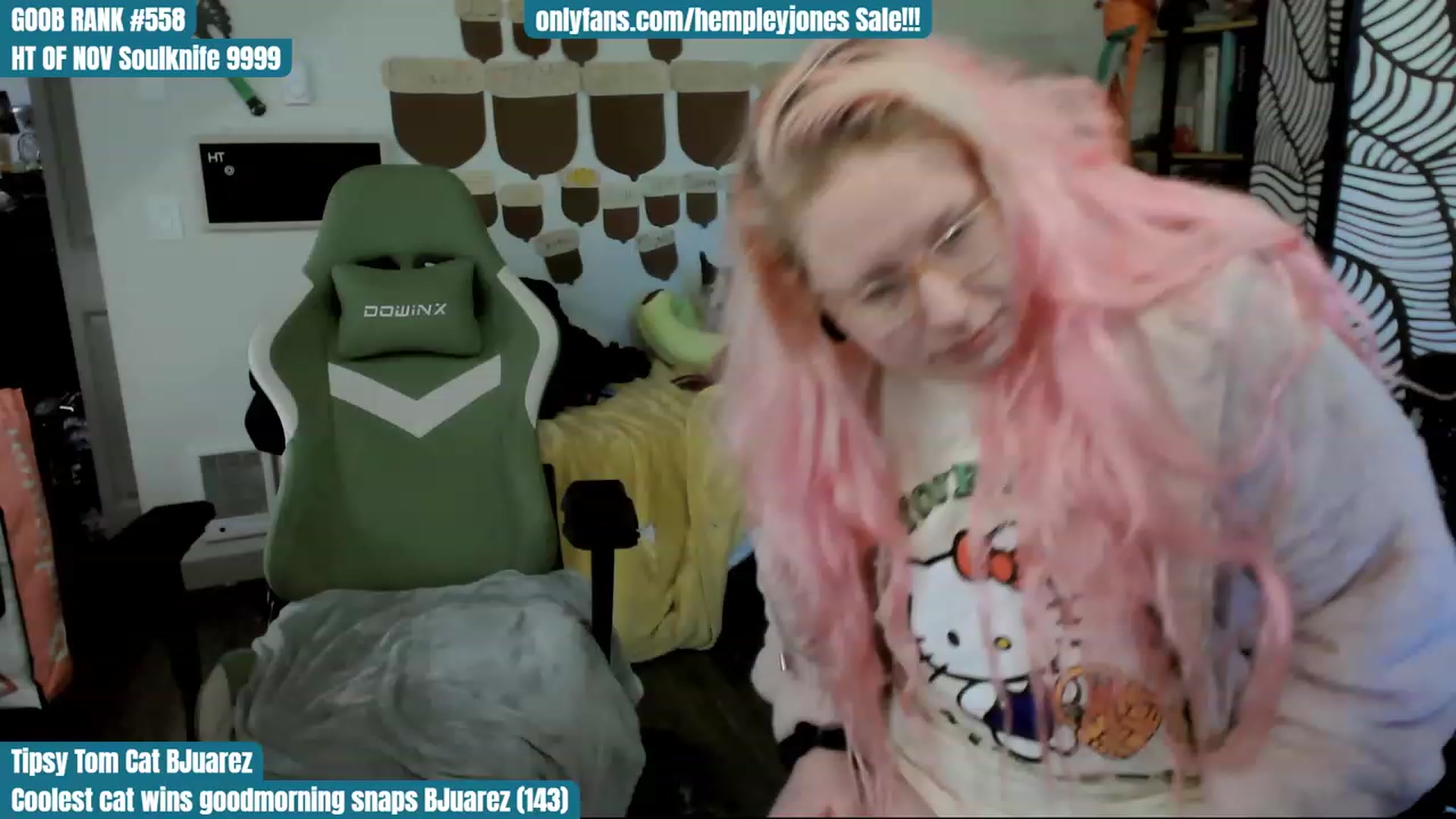 Gallery image thumbnail from Hempley's myfreecams stream on, 11/25/2023, 18:19 image 14 of 20