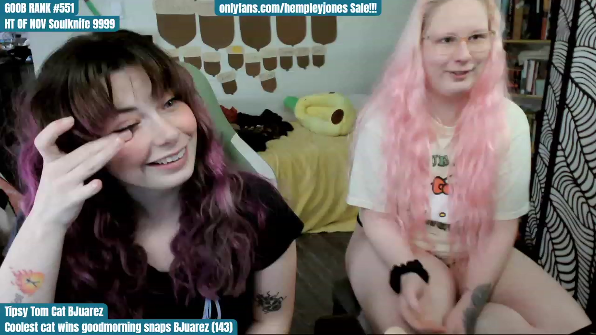 Gallery image thumbnail from Hempley's myfreecams stream on, 11/26/2023, 24:43 image 8 of 20