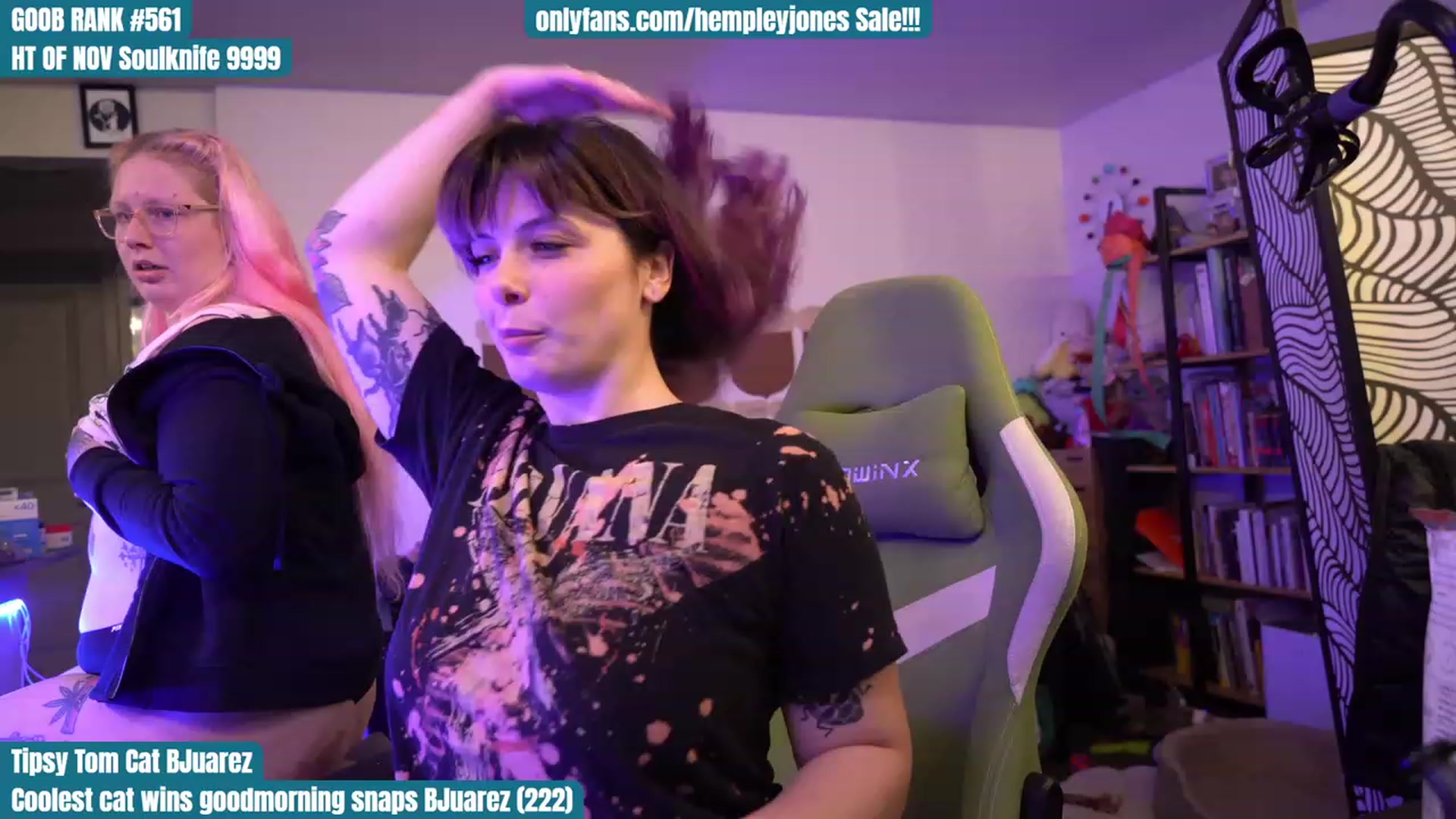 Gallery image thumbnail from Hempley's myfreecams stream on, 11/29/2023, 03:59 image 1 of 20