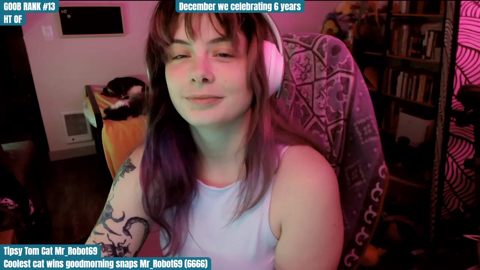 Gallery image thumbnail from Hempley's myfreecams stream on, 12/01/2023, 08:38 image 15 of 20