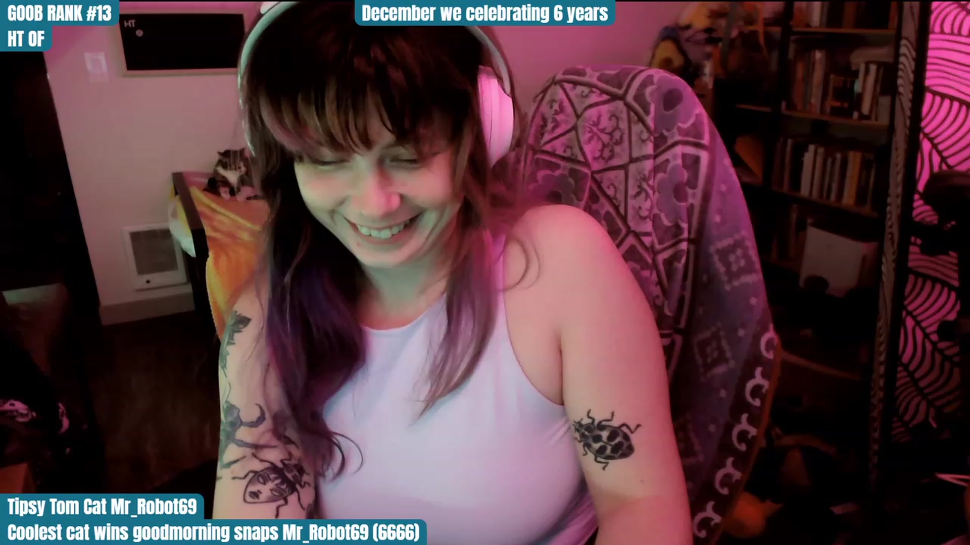 Gallery image thumbnail from Hempley's myfreecams stream on, 12/01/2023, 08:38 image 18 of 20
