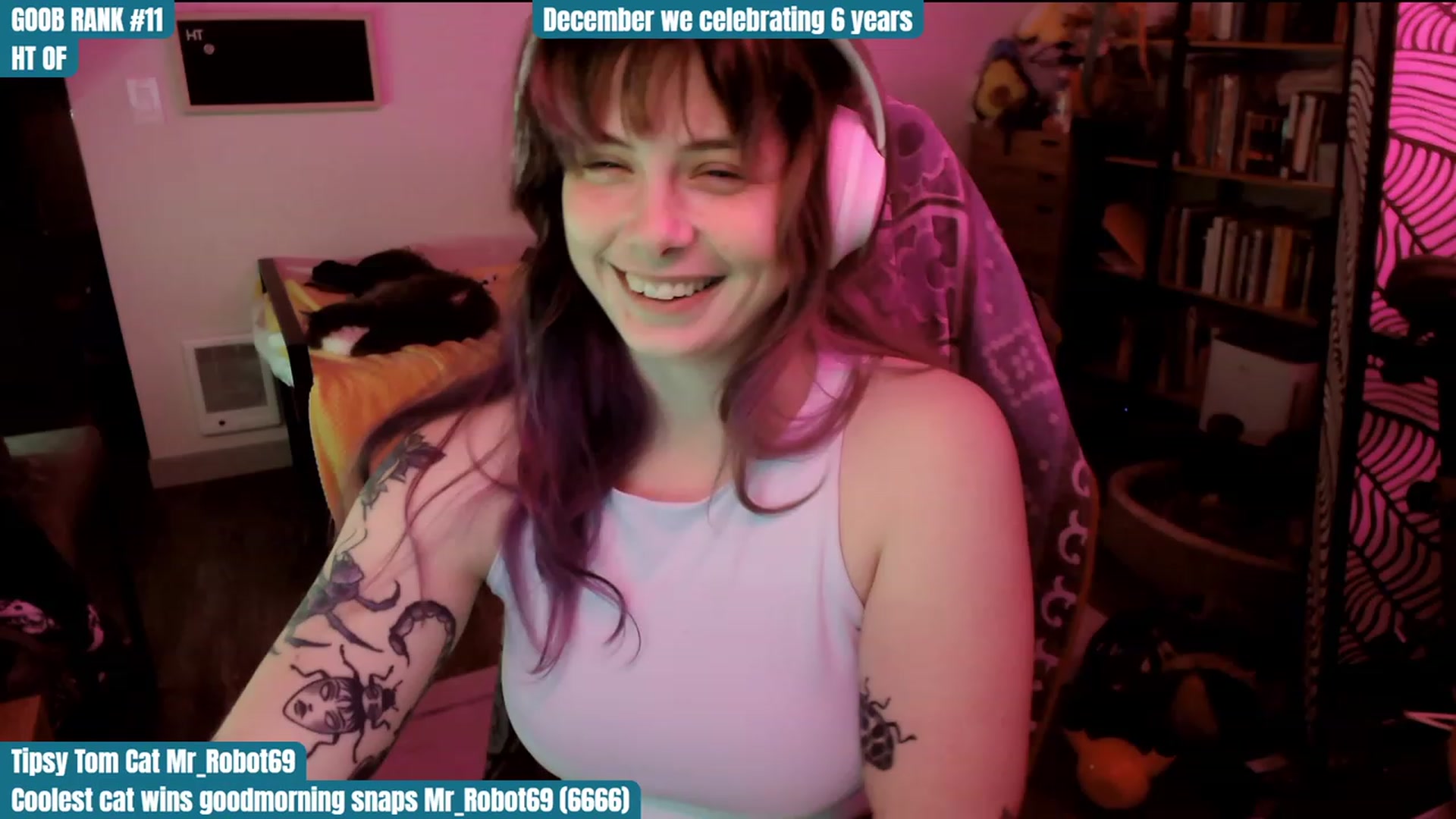 Gallery image thumbnail from Hempley's myfreecams stream on, 12/01/2023, 08:38 image 5 of 20