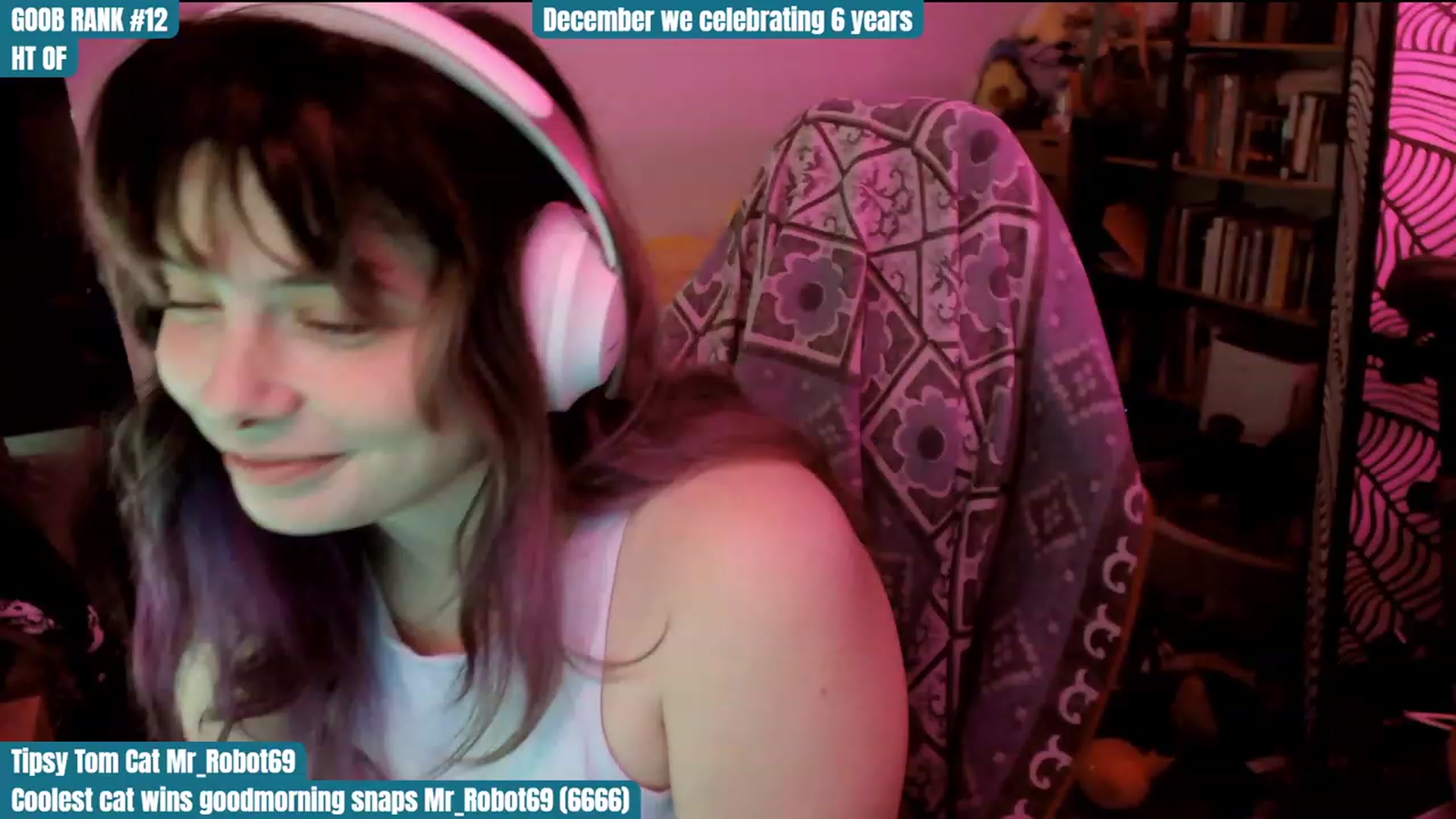 Gallery image thumbnail from Hempley's myfreecams stream on, 12/01/2023, 08:38 image 12 of 20