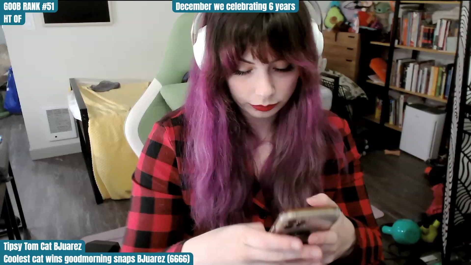 Gallery image thumbnail from Hempley's myfreecams stream on, 12/02/2023, 02:20 image 4 of 20
