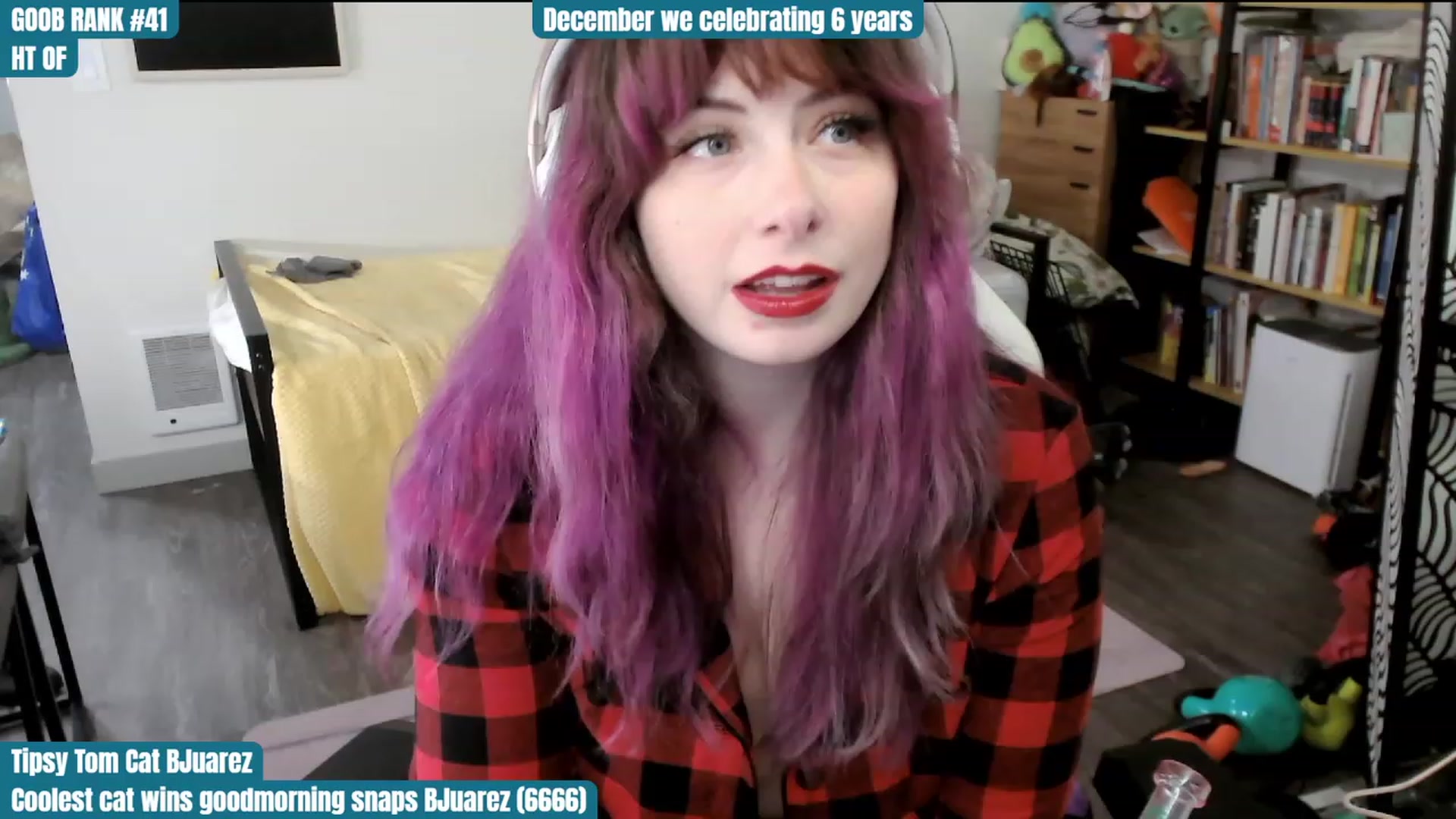 Gallery image thumbnail from Hempley's myfreecams stream on, 12/02/2023, 02:20 image 15 of 20
