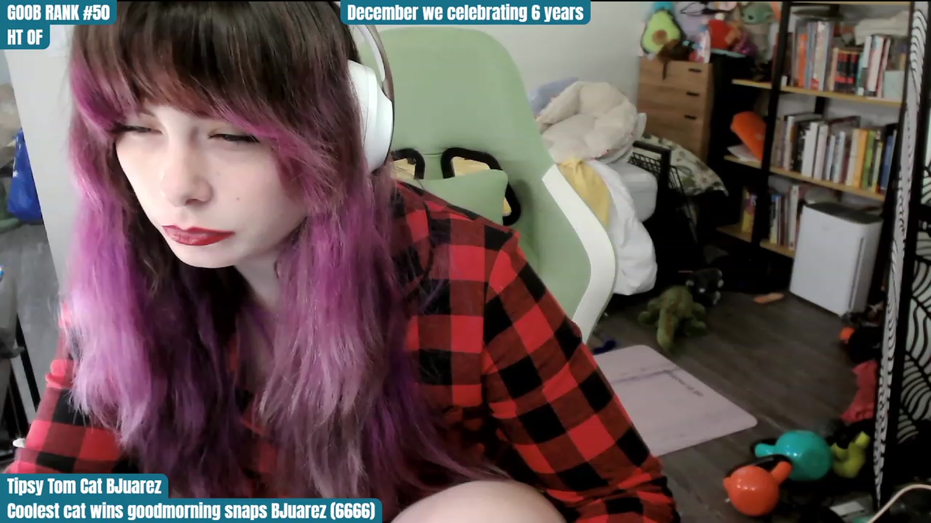 Gallery image thumbnail from Hempley's myfreecams stream on, 12/02/2023, 02:20 image 9 of 20