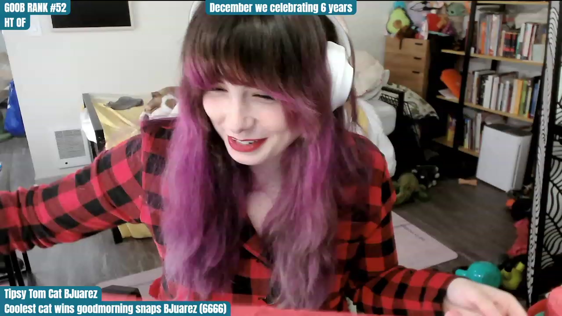 Gallery image thumbnail from Hempley's myfreecams stream on, 12/02/2023, 02:20 image 2 of 20