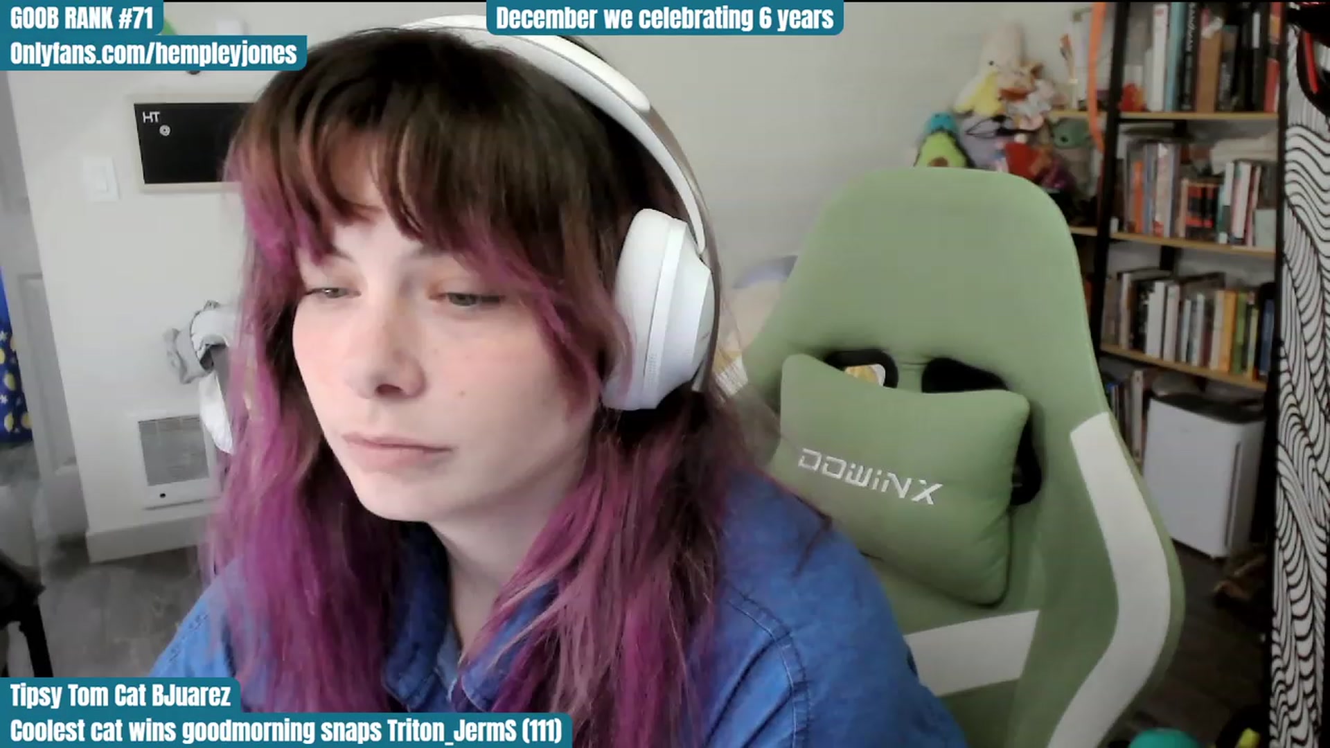 Gallery image thumbnail from Hempley's myfreecams stream on, 12/03/2023, 24:02 image 18 of 20