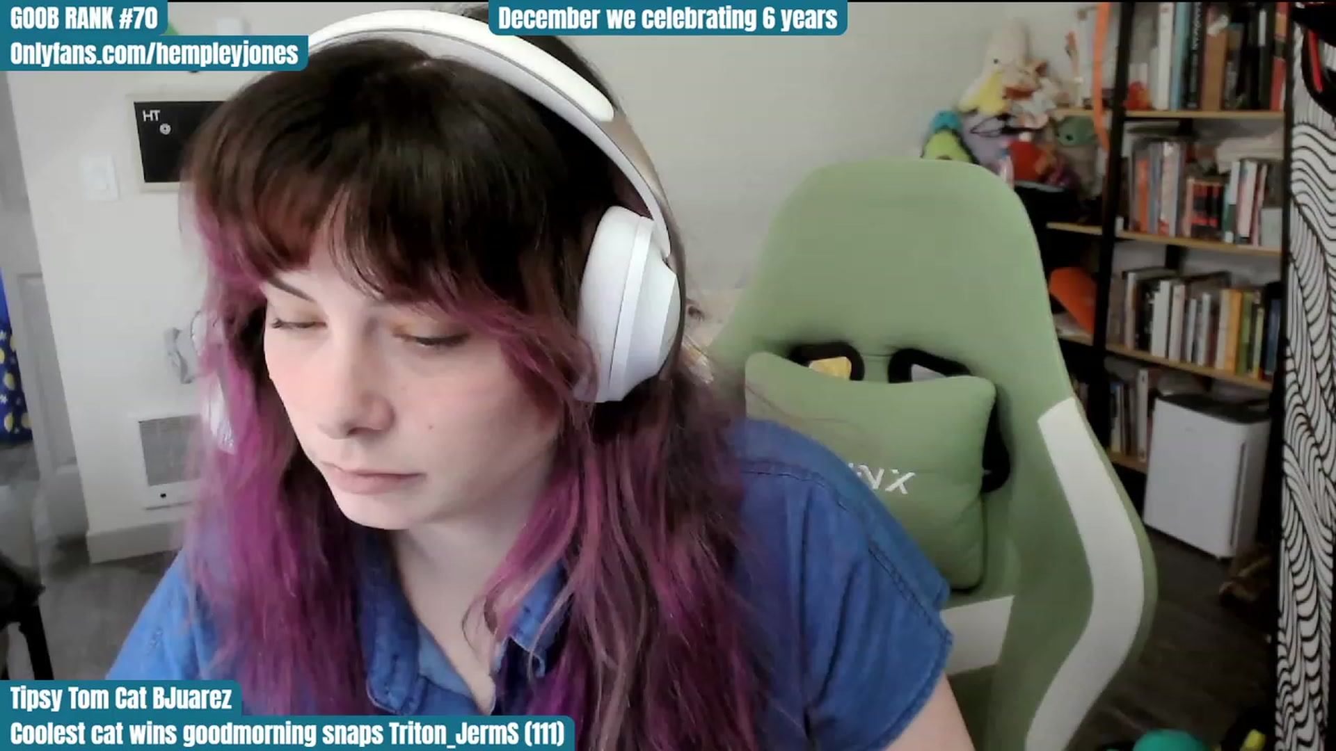 Gallery image thumbnail from Hempley's myfreecams stream on, 12/03/2023, 24:02 image 20 of 20