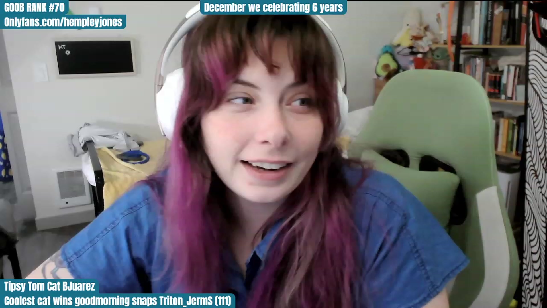 Gallery image thumbnail from Hempley's myfreecams stream on, 12/03/2023, 24:02 image 14 of 20