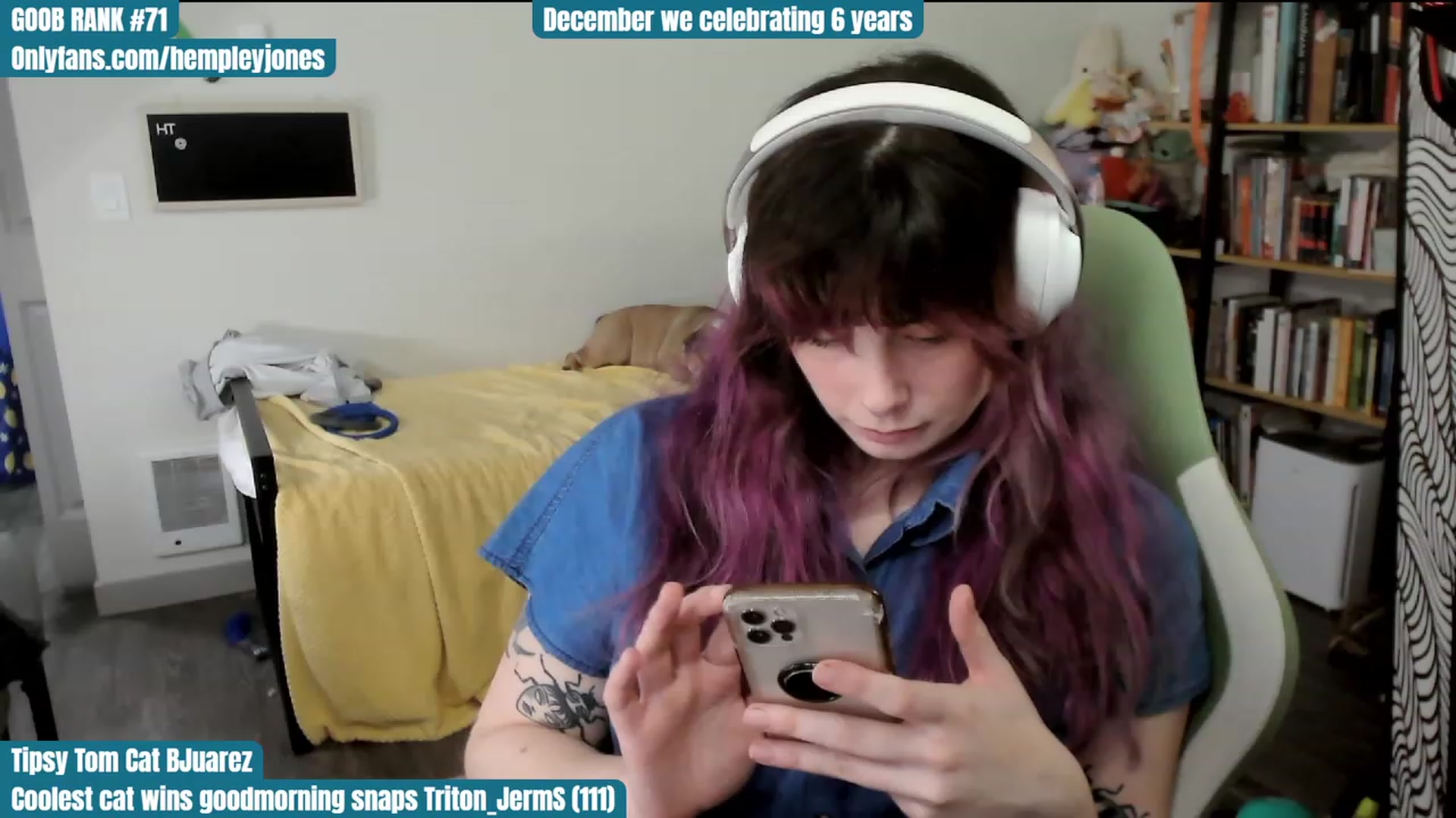 Gallery image thumbnail from Hempley's myfreecams stream on, 12/03/2023, 01:24 image 4 of 20