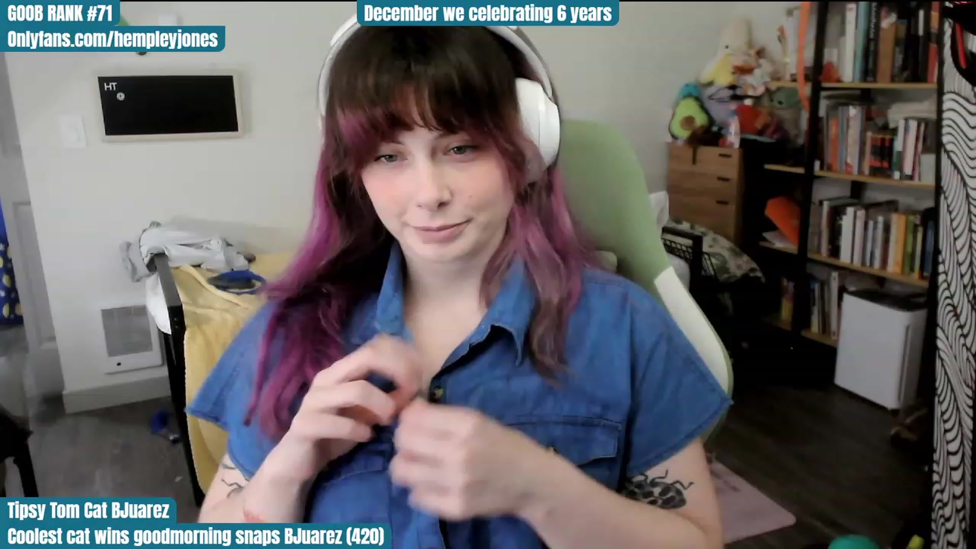 Gallery image thumbnail from Hempley's myfreecams stream on, 12/03/2023, 01:24 image 11 of 20