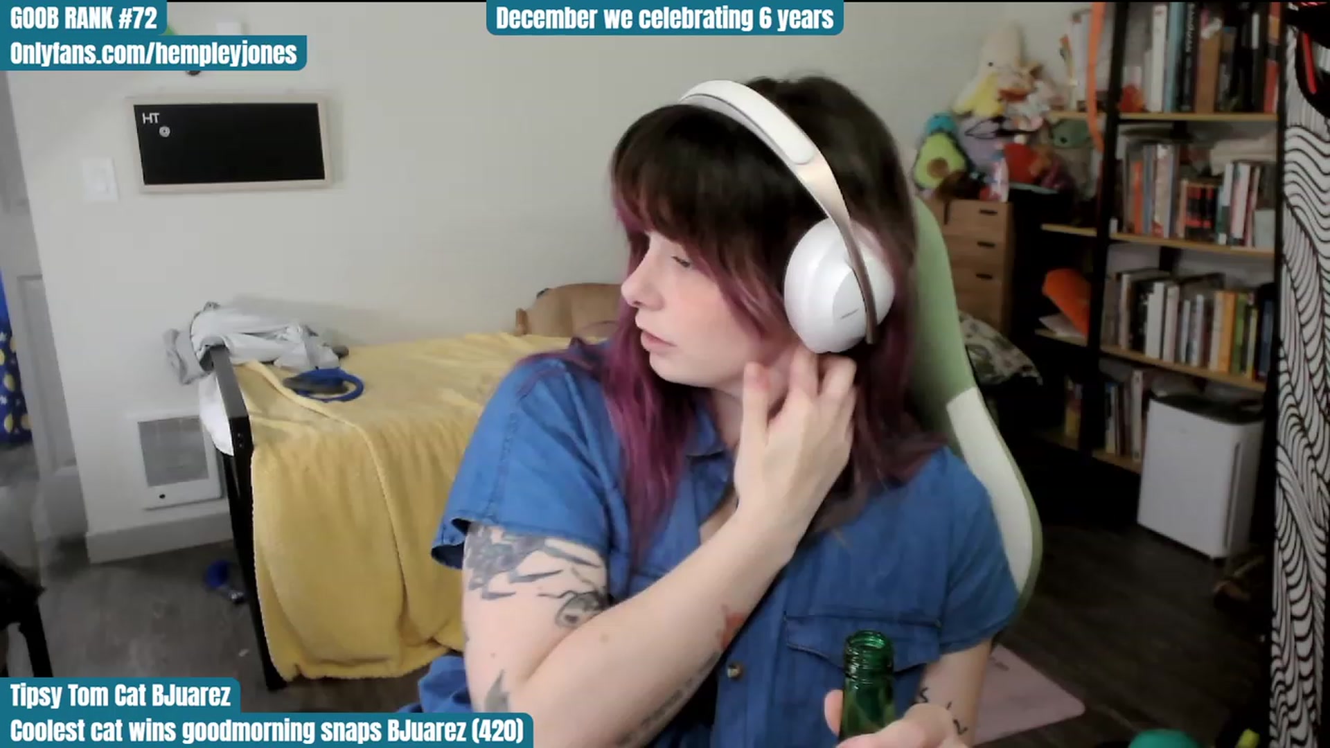 Gallery image thumbnail from Hempley's myfreecams stream on, 12/03/2023, 01:24 image 16 of 20