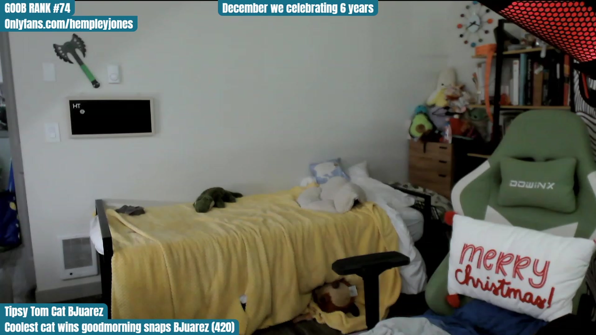 Gallery image thumbnail from Hempley's myfreecams stream on, 12/03/2023, 04:59 image 12 of 20