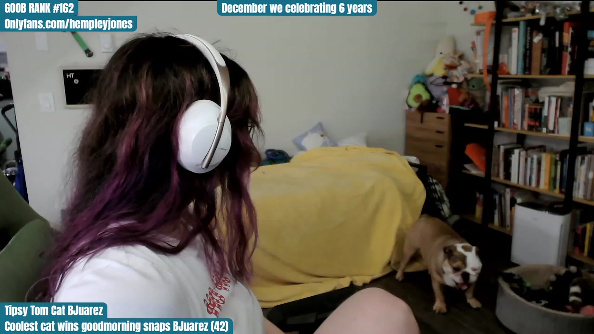 Gallery image thumbnail from Hempley's myfreecams stream on, 12/06/2023, 02:11 image 2 of 20
