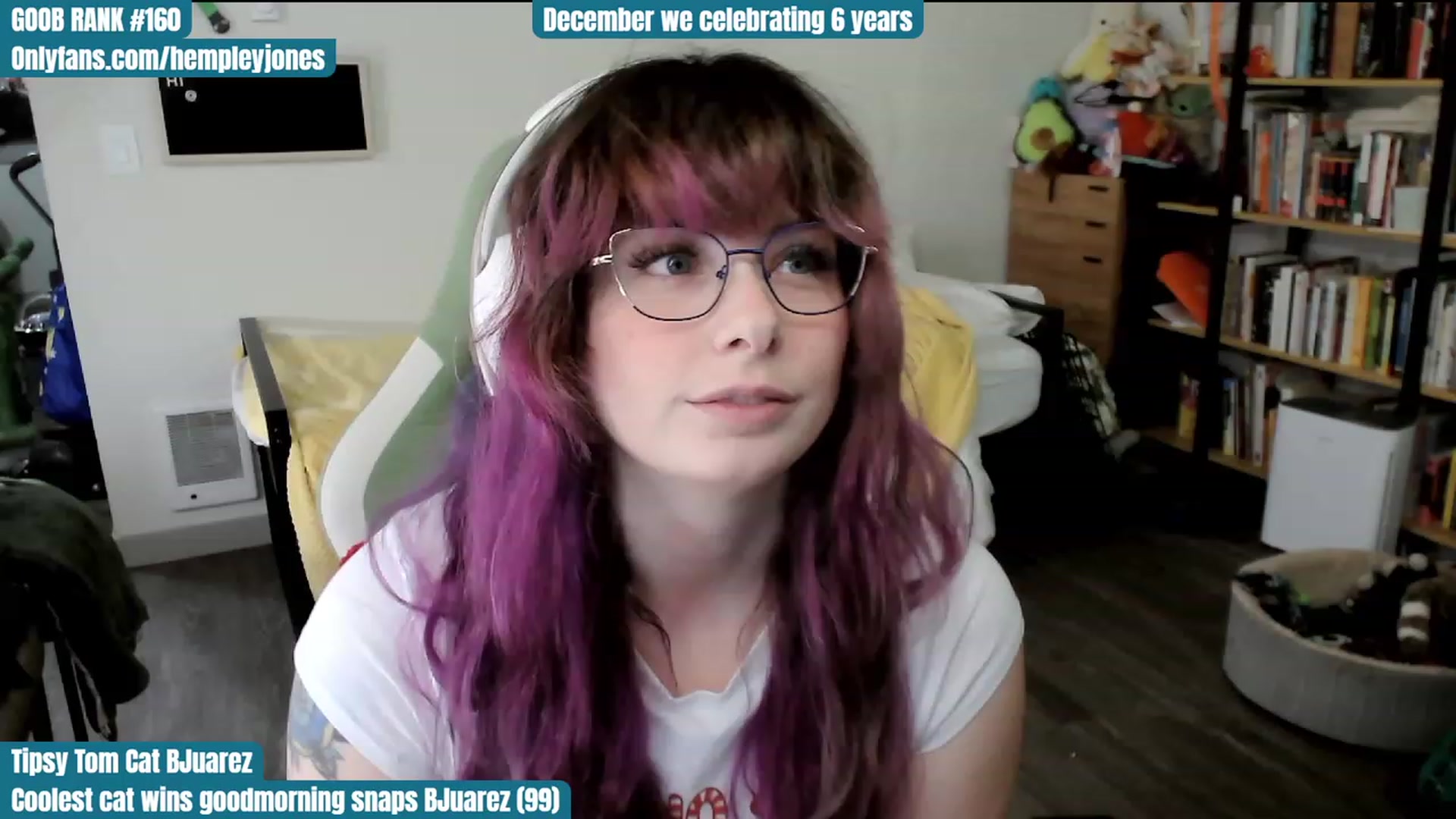 Gallery image thumbnail from Hempley's myfreecams stream on, 12/06/2023, 02:11 image 16 of 20
