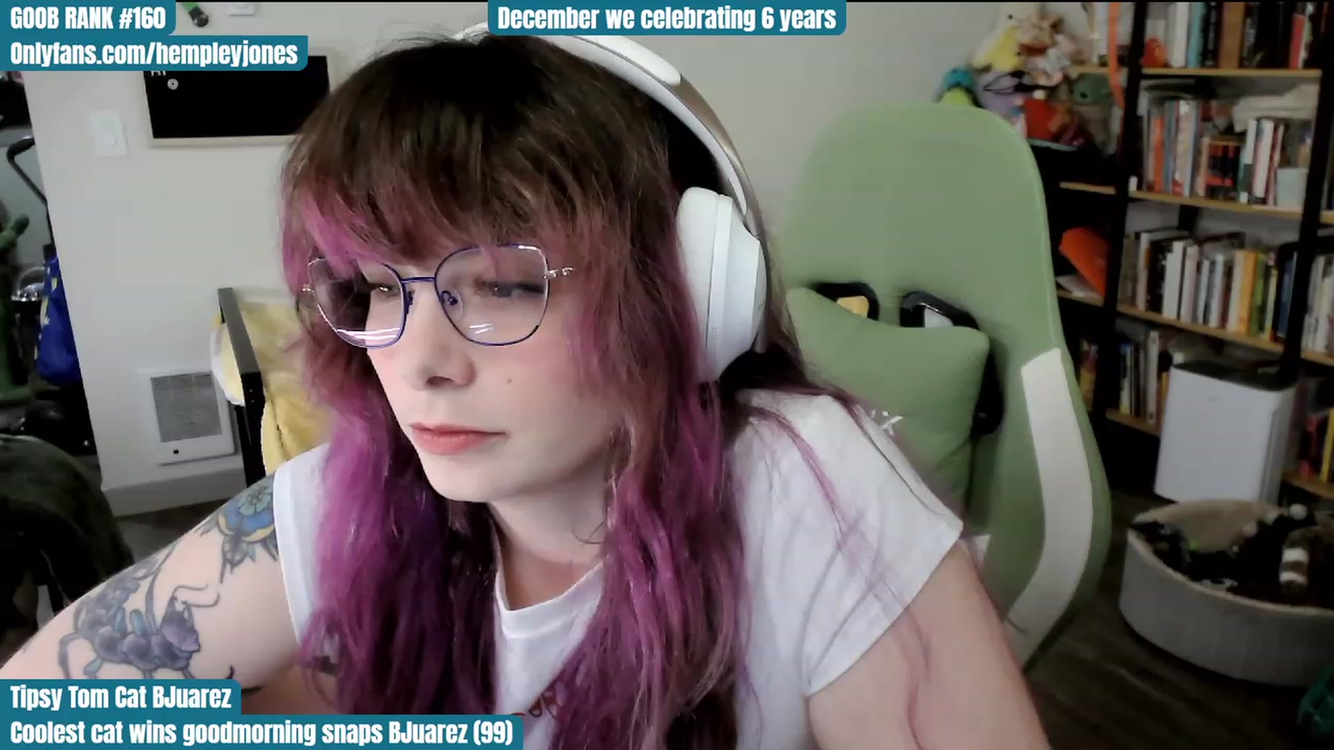 Gallery image thumbnail from Hempley's myfreecams stream on, 12/06/2023, 02:11 image 18 of 20