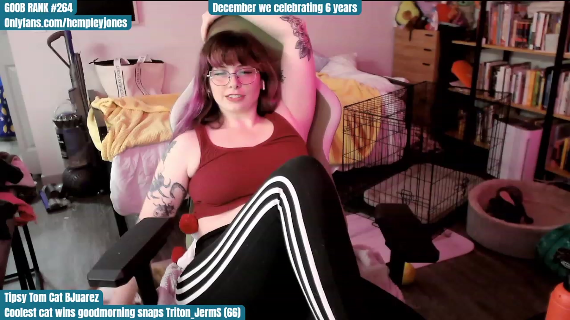 Gallery image thumbnail from Hempley's myfreecams stream on, 12/08/2023, 24:43 image 13 of 20