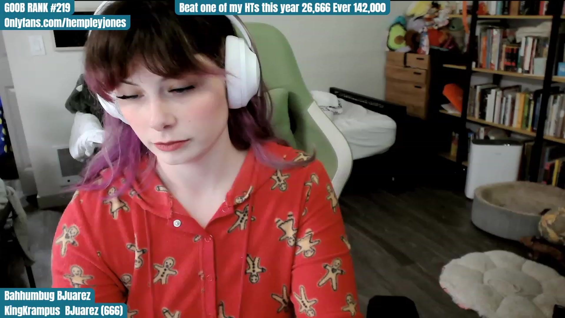 Gallery image thumbnail from Hempley's myfreecams stream on, 12/16/2023, 01:16 image 15 of 20