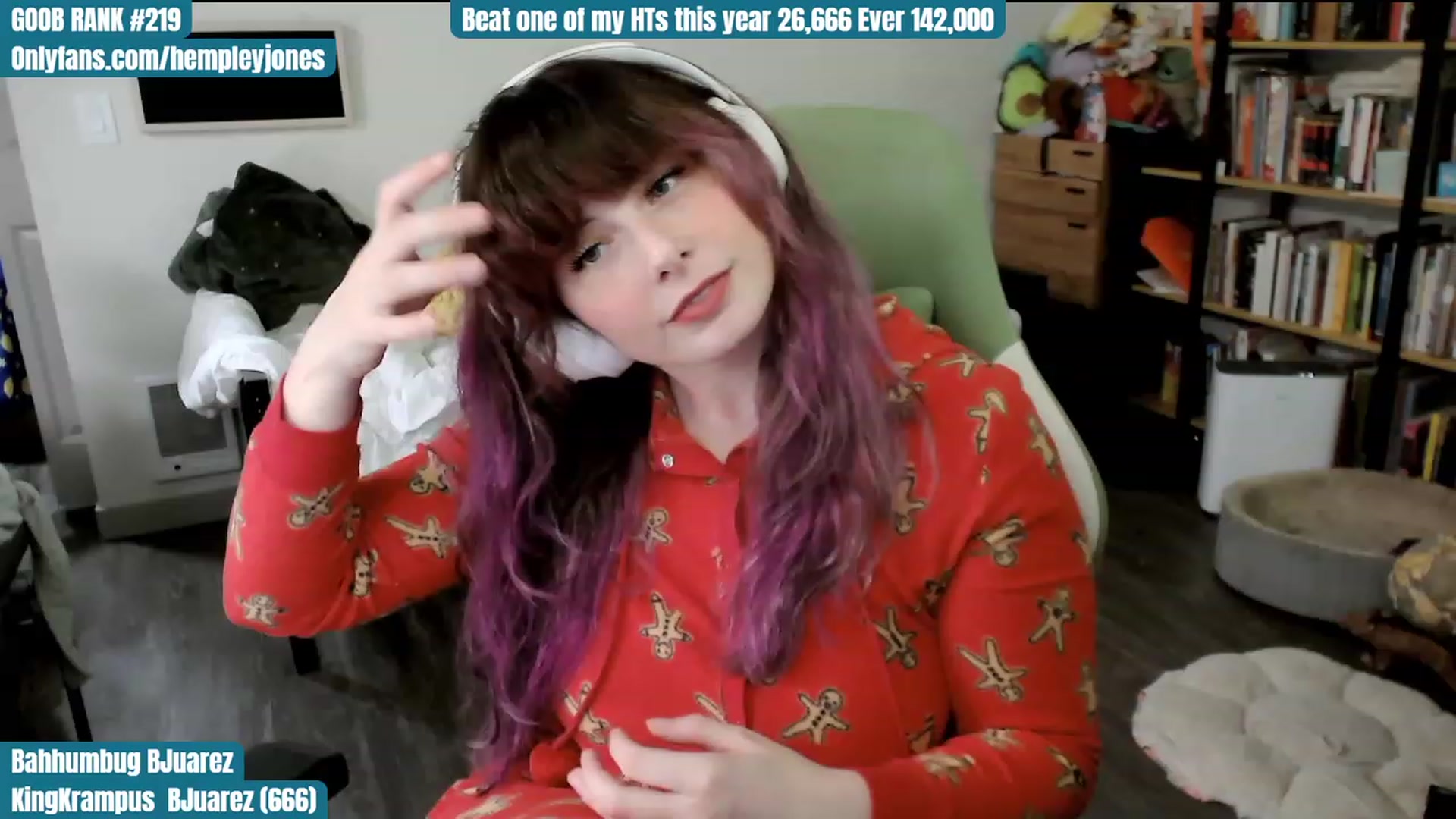 Gallery image thumbnail from Hempley's myfreecams stream on, 12/16/2023, 01:16 image 11 of 20