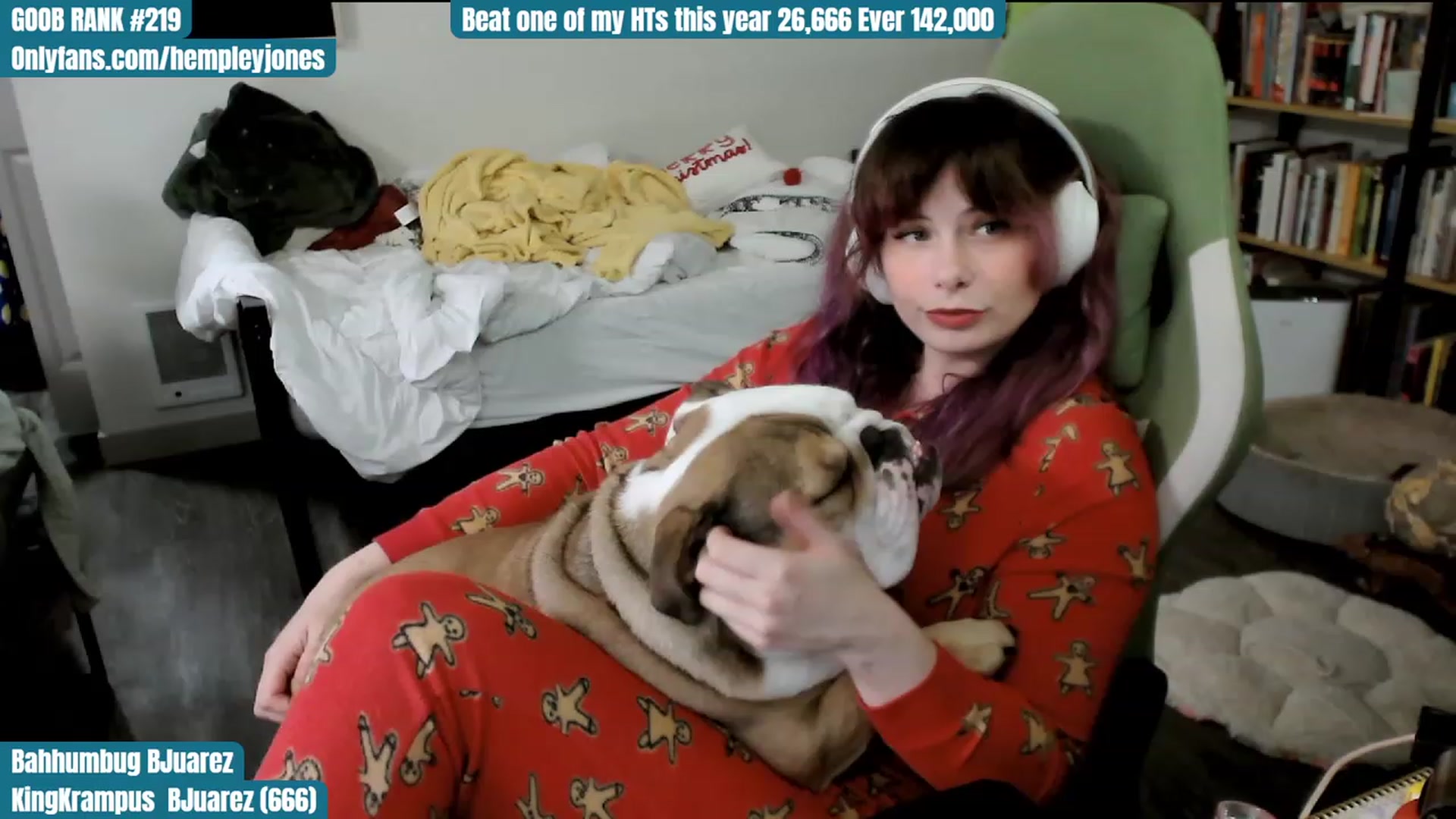Gallery image thumbnail from Hempley's myfreecams stream on, 12/16/2023, 01:16 image 7 of 20