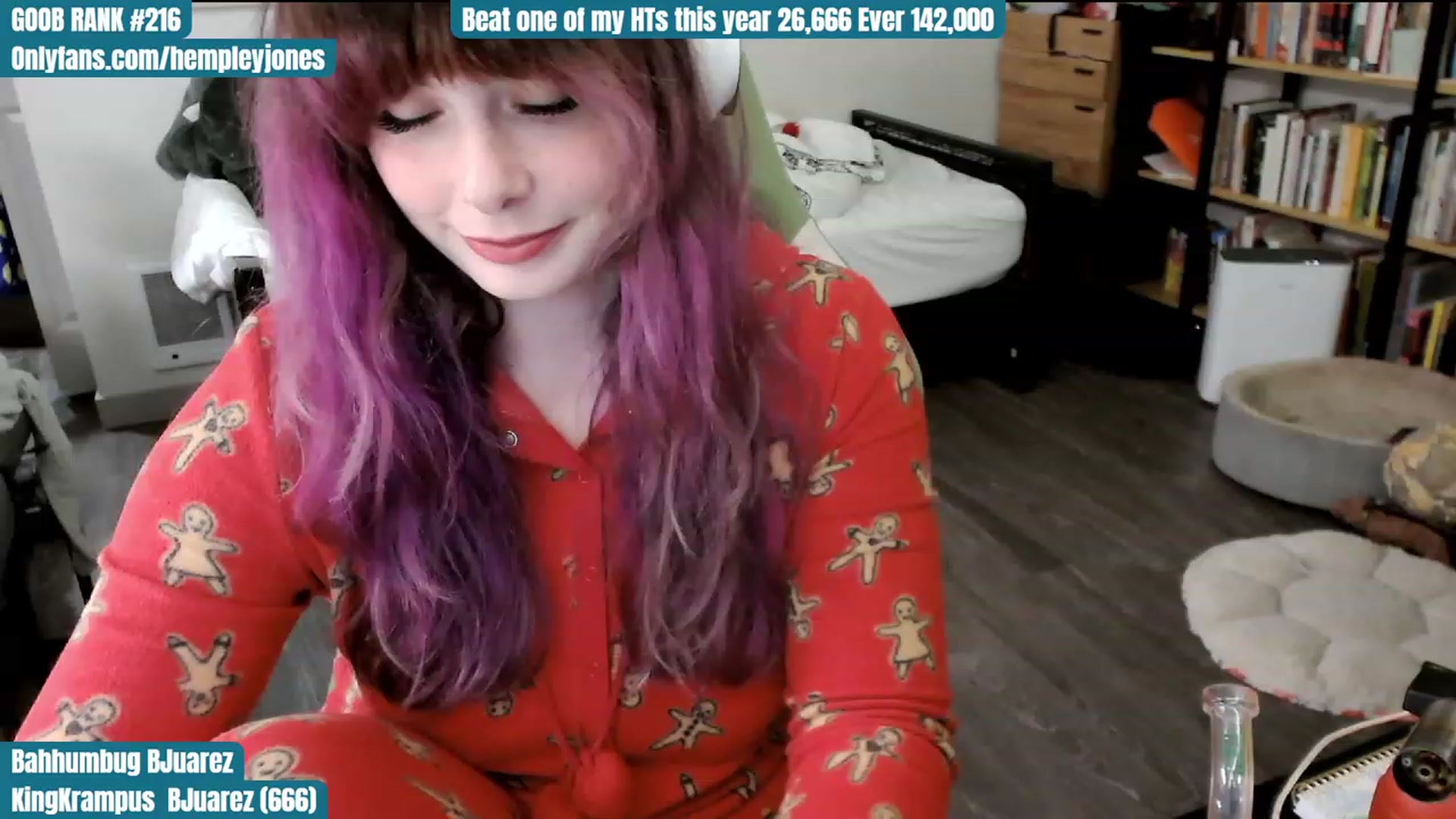 Gallery image thumbnail from Hempley's myfreecams stream on, 12/16/2023, 03:14 image 4 of 20