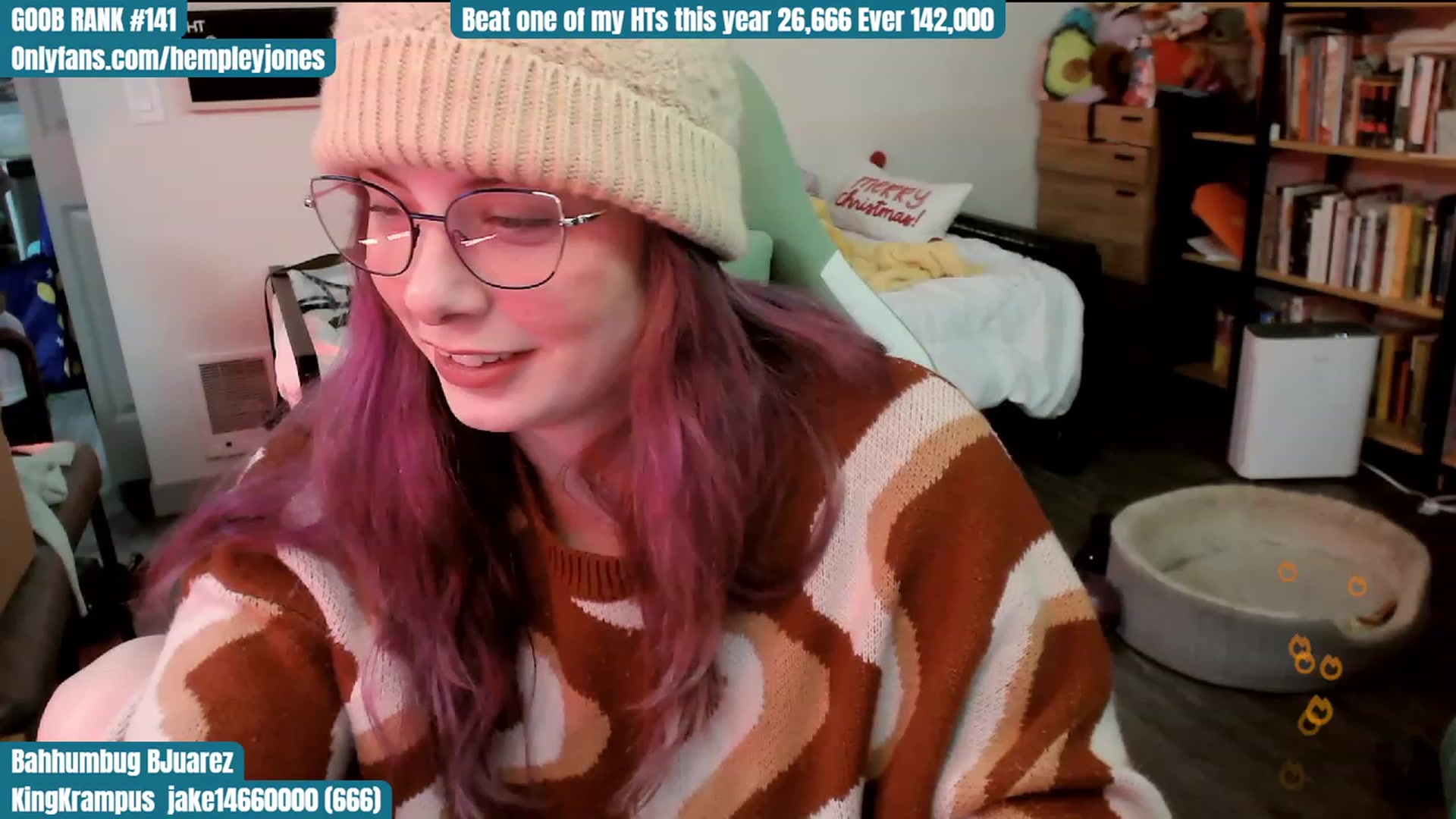 Gallery image thumbnail from Hempley's myfreecams stream on, 12/17/2023, 07:33 image 2 of 20