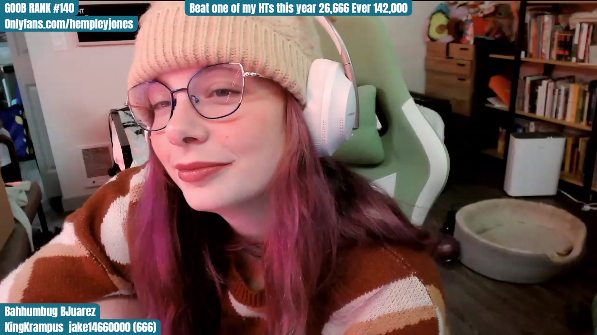 Gallery image thumbnail from Hempley's myfreecams stream on, 12/17/2023, 07:33 image 14 of 20
