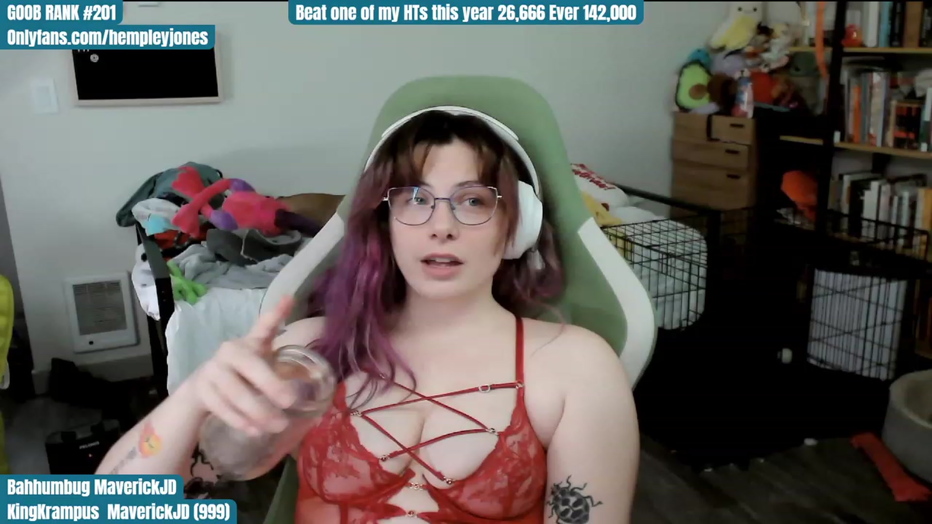 Gallery image thumbnail from Hempley's myfreecams stream on, 12/23/2023, 06:12 image 4 of 20