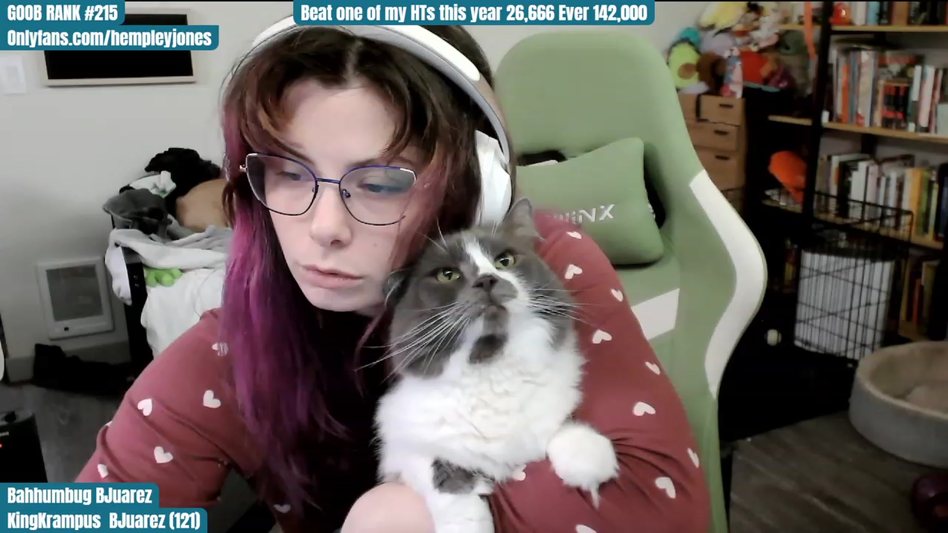 Gallery image thumbnail from Hempley's myfreecams stream on, 12/24/2023, 02:42 image 13 of 20