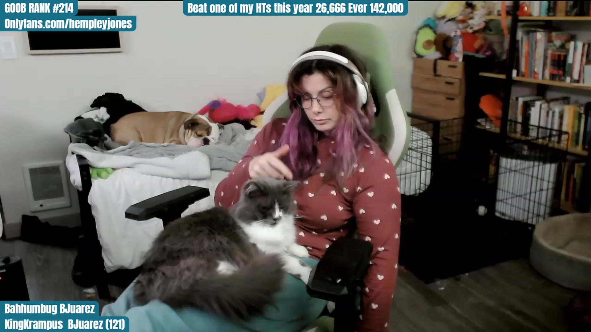 Gallery image thumbnail from Hempley's myfreecams stream on, 12/24/2023, 02:42 image 15 of 20