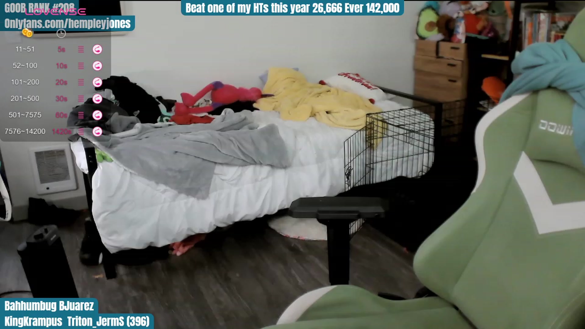 Gallery image thumbnail from Hempley's myfreecams stream on, 12/24/2023, 04:24 image 16 of 20