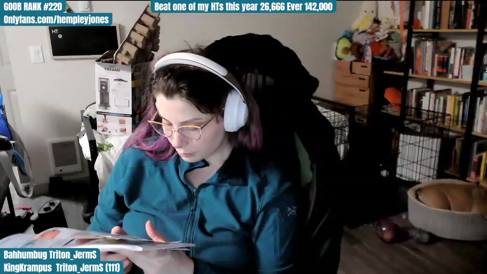 Gallery image thumbnail from Hempley's myfreecams stream on, 12/25/2023, 02:54 image 17 of 20