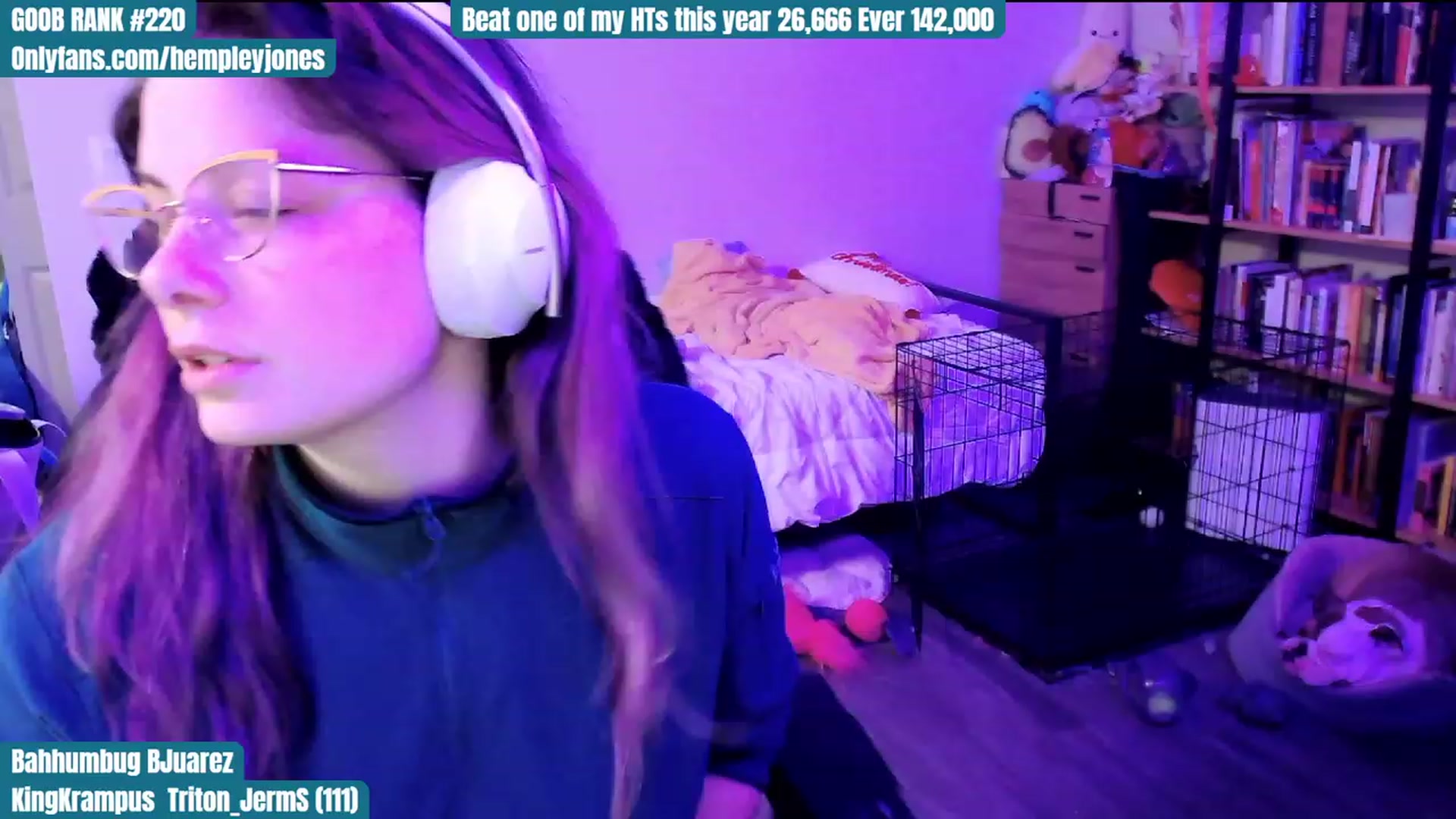 Gallery image thumbnail from Hempley's myfreecams stream on, 12/25/2023, 04:05 image 12 of 20