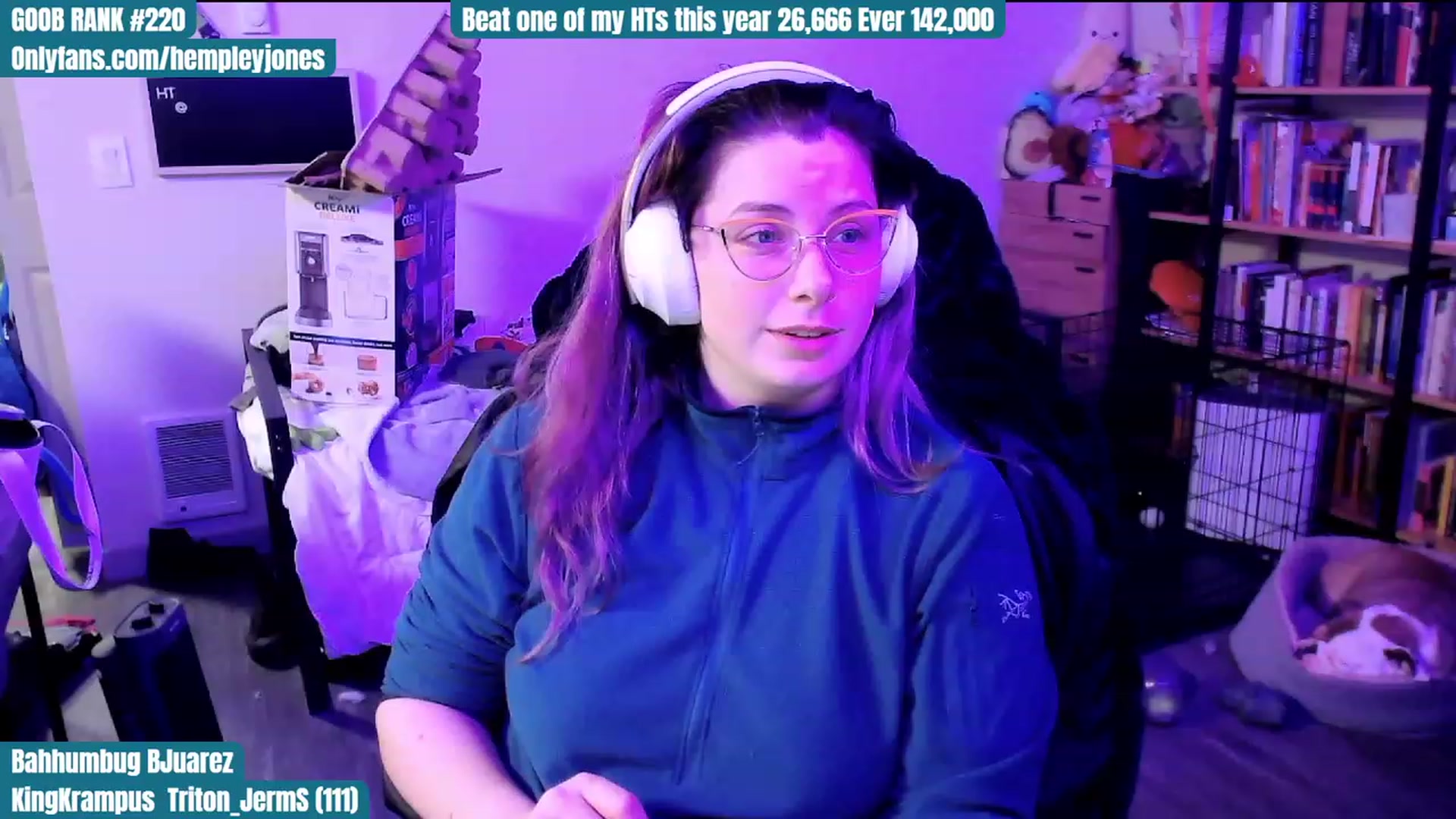 Gallery image thumbnail from Hempley's myfreecams stream on, 12/25/2023, 04:05 image 7 of 20