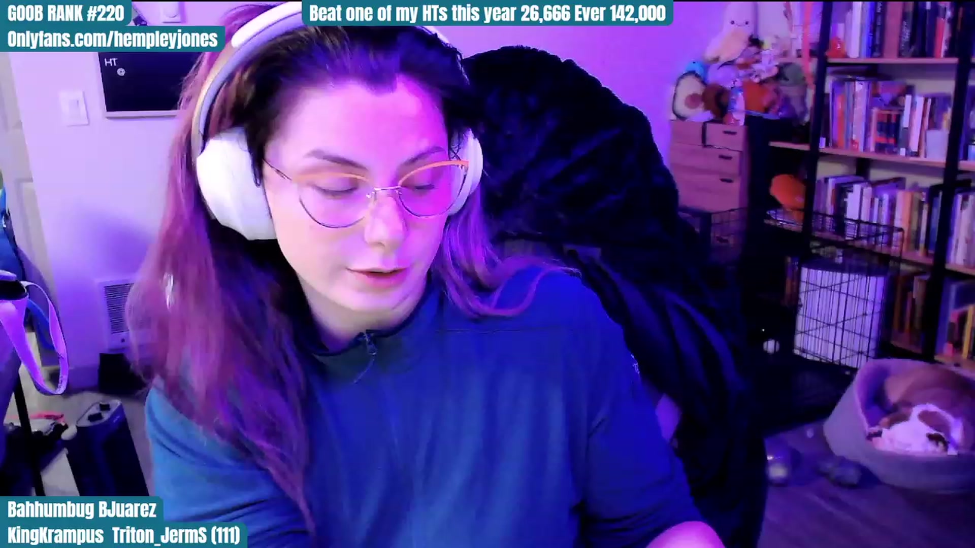 Gallery image thumbnail from Hempley's myfreecams stream on, 12/25/2023, 04:05 image 5 of 20
