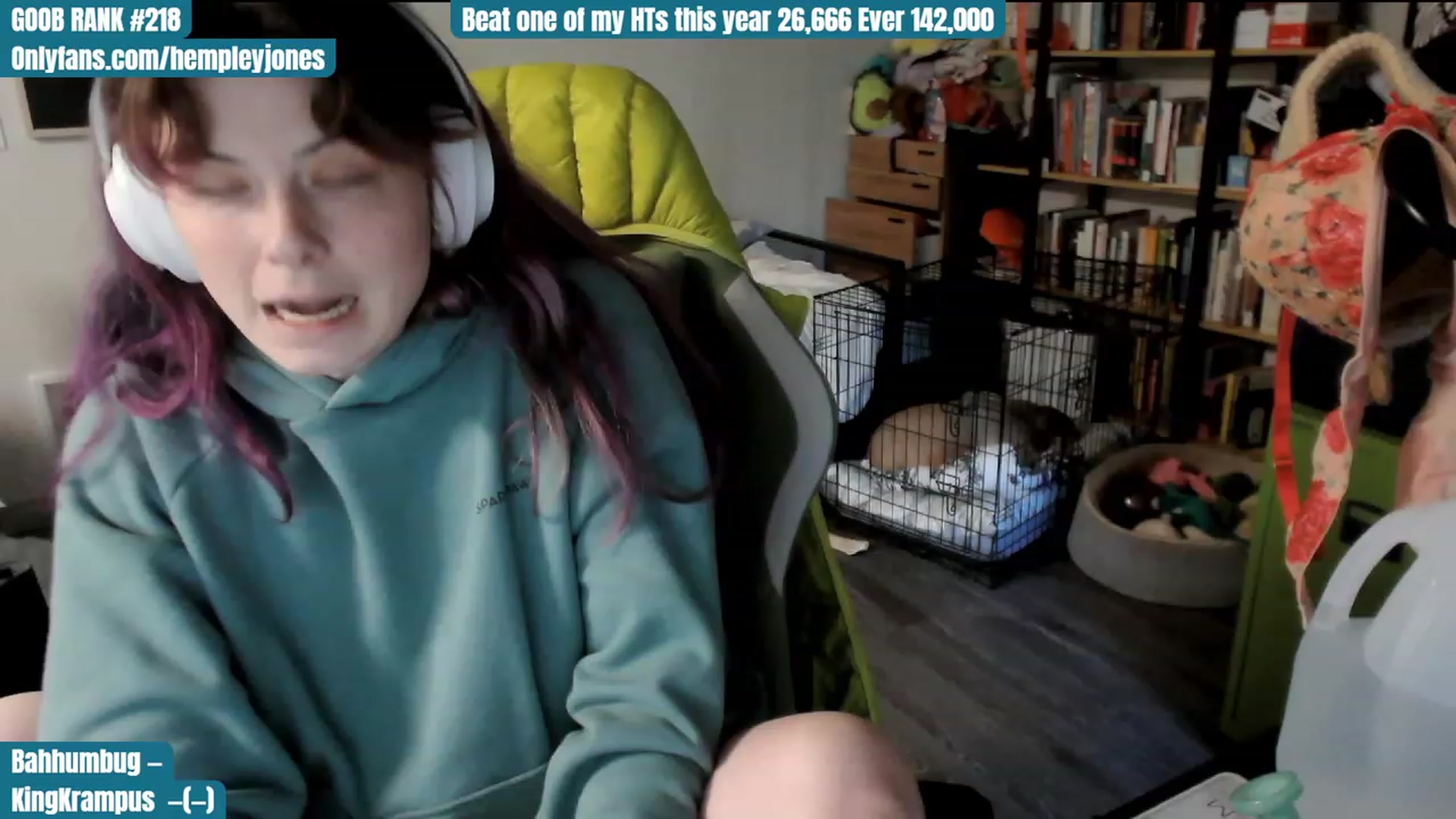 Gallery image thumbnail from Hempley's myfreecams stream on, 12/31/2023, 18:30 image 3 of 20