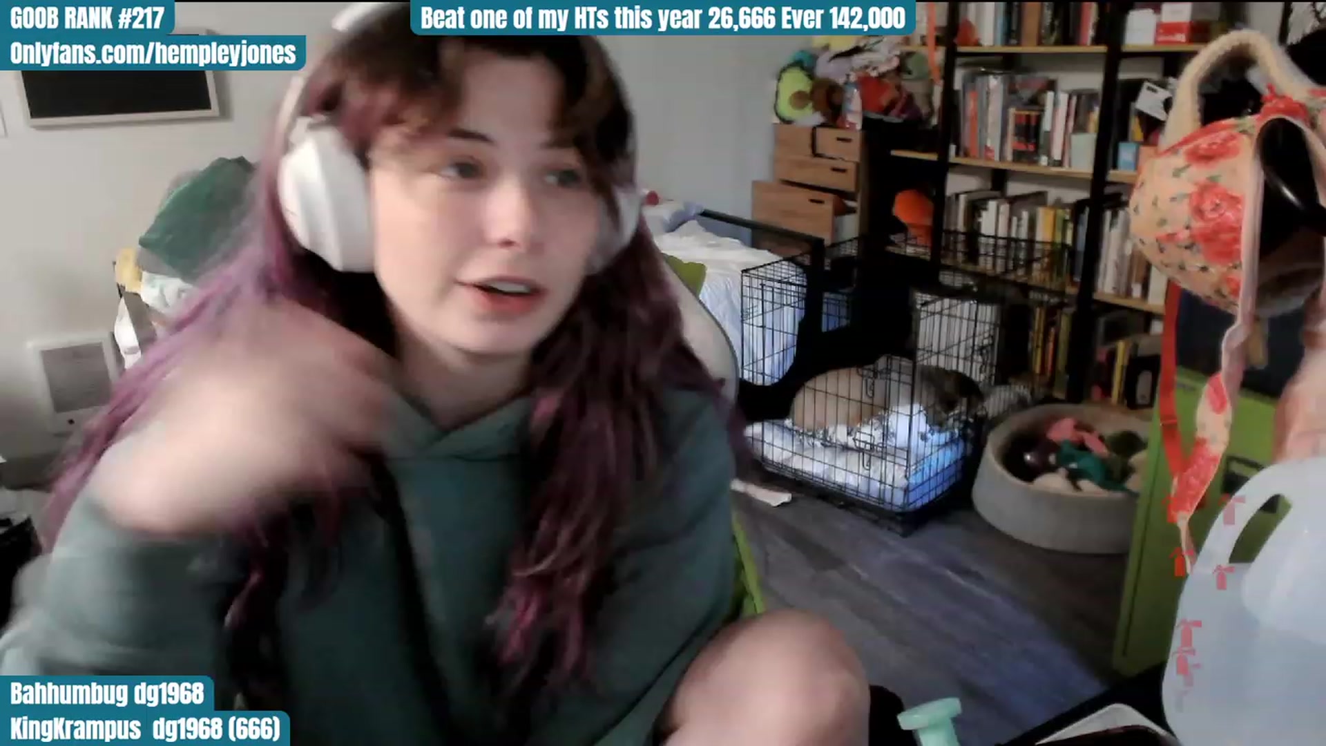 Gallery image thumbnail from Hempley's myfreecams stream on, 12/31/2023, 18:30 image 12 of 20