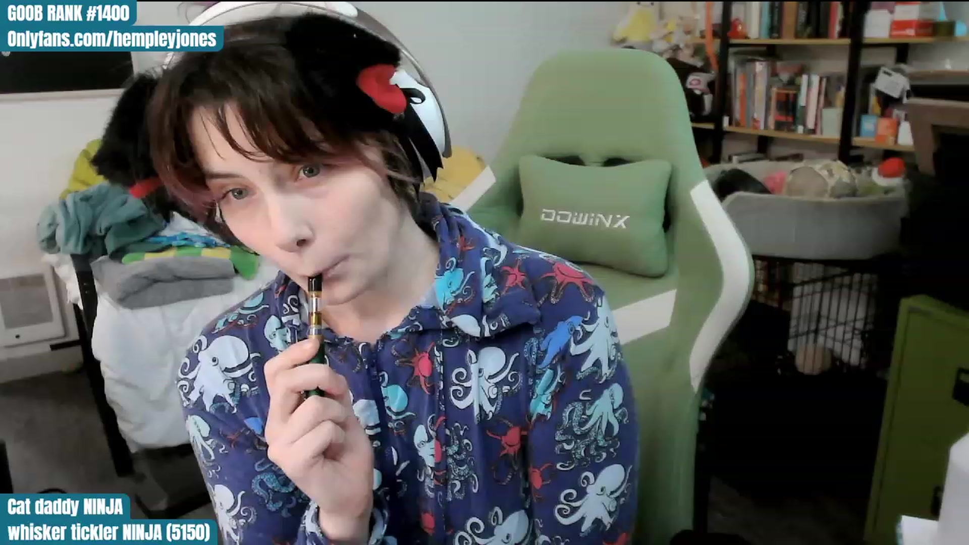 Gallery image thumbnail from Hempley's myfreecams stream on, 01/07/2024, 03:42 image 20 of 20